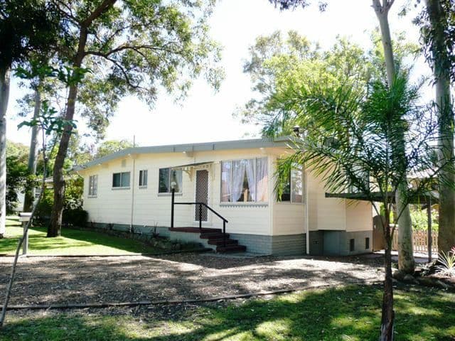 1 Awaba Avenue, CHARMHAVEN NSW 2263, Charmhaven - Thumbnail 8