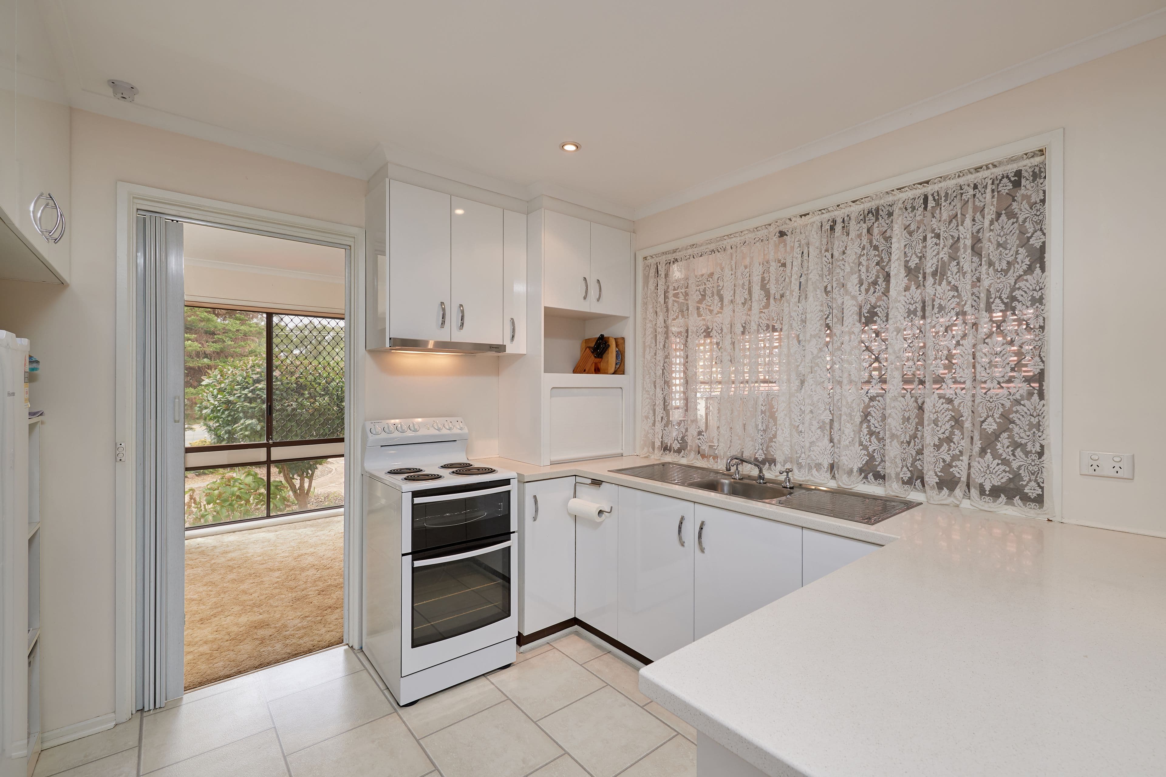 452 Kooringal Road, Kooringal NSW 2650, Kooringal - Thumbnail 2
