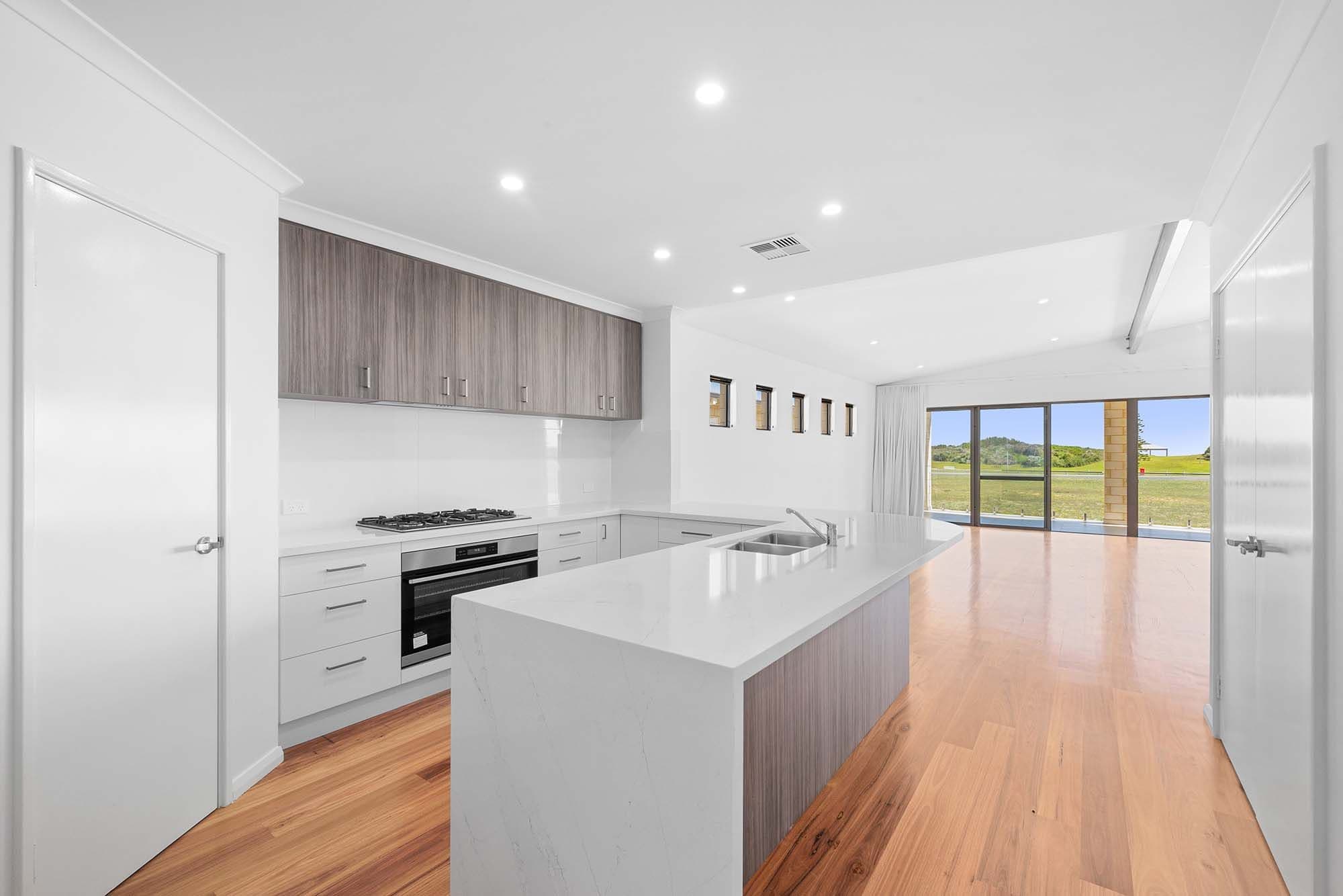 20E DEWAR Way, Ledge Point WA 6043, Ledge Point - Thumbnail 3