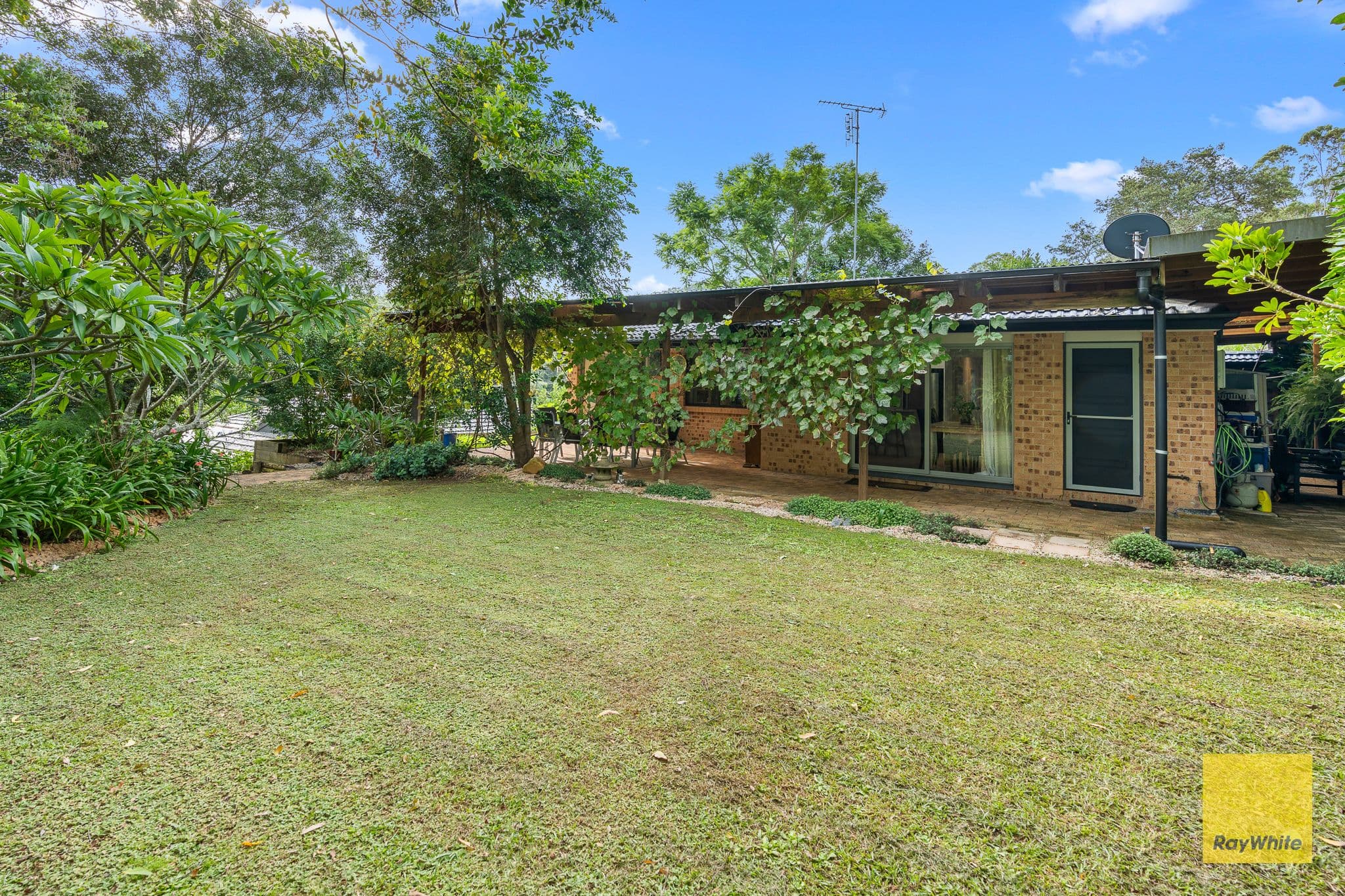 72 Blackbutt Street, Wyoming NSW 2250, Wyoming - Thumbnail 2