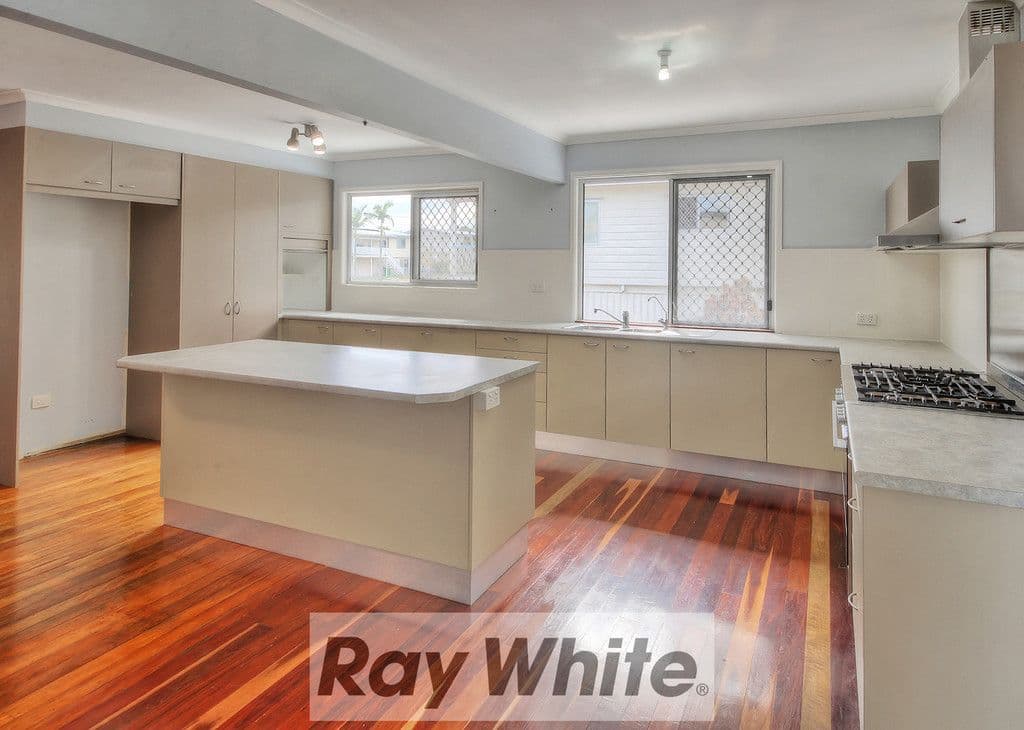 12 Waratah Drive, Crestmead QLD 4132, Crestmead - Thumbnail 4