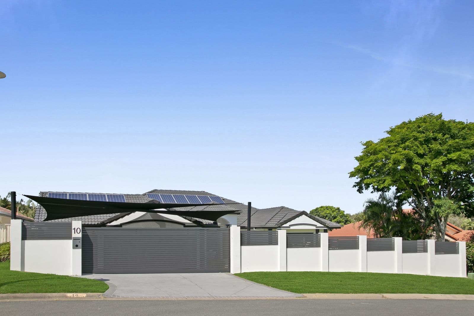 10 Nottinghill Gate Drive, Arundel QLD 4214, Arundel - Image 1