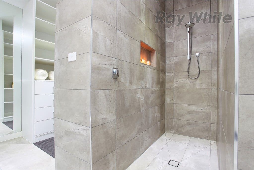 42 Rowan Avenue, WILLIAMS LANDING VIC 3027, Williams Landing - Thumbnail 5