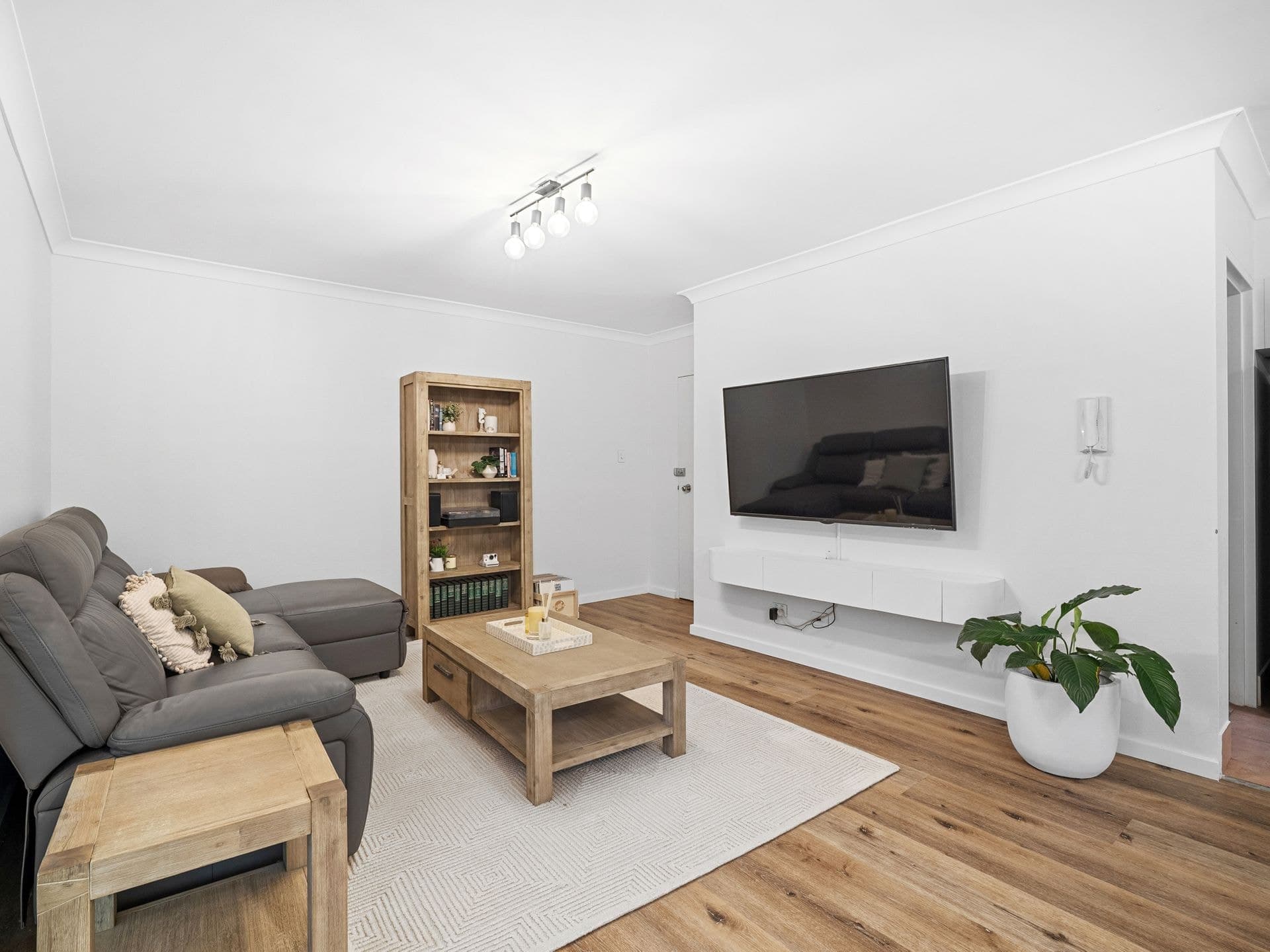 13/28-34 Leonay Street, Sutherland, NSW, 2232, Sutherland - Thumbnail 3