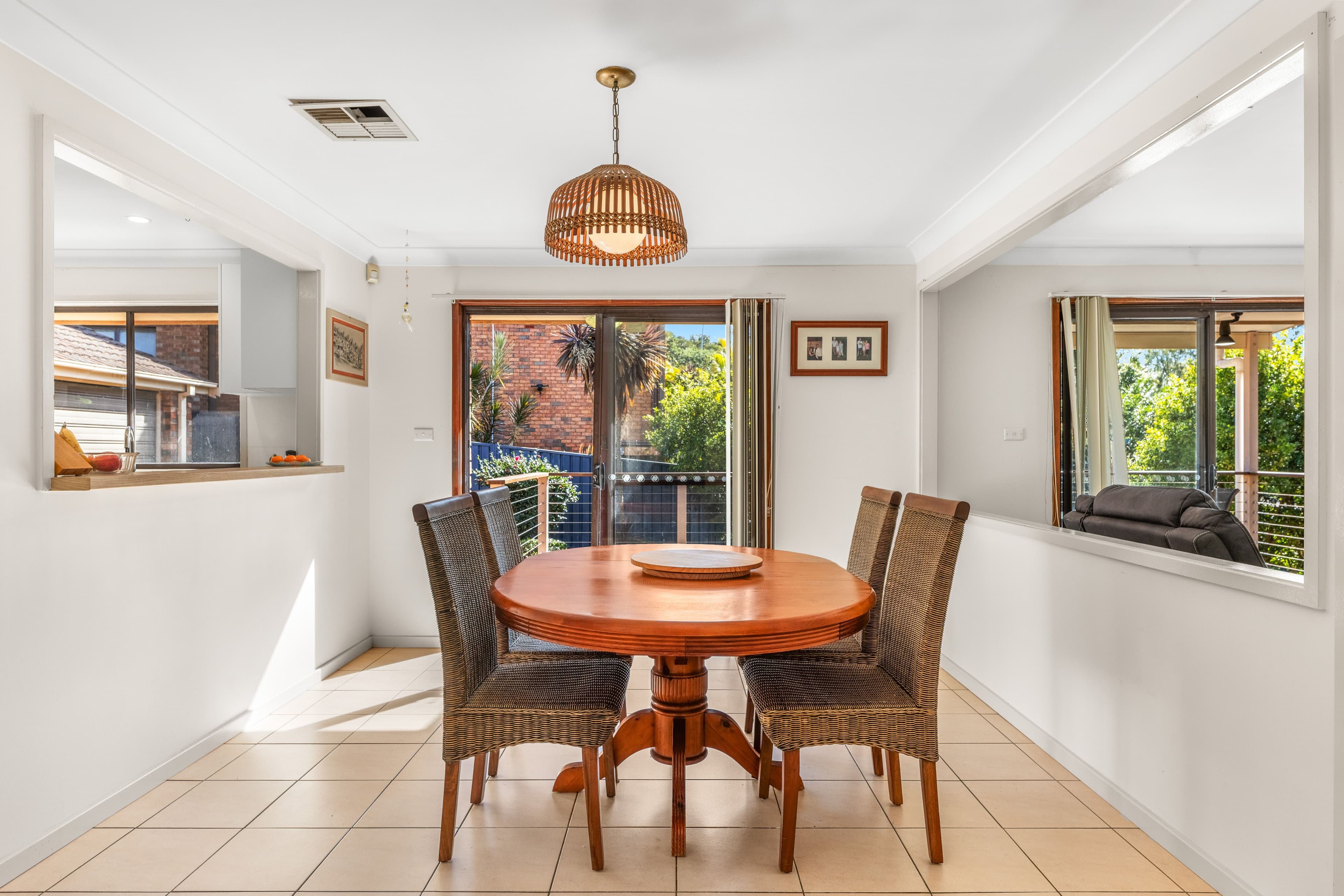 2 Batavia Place, Illawong NSW 2234, Illawong - Thumbnail 6
