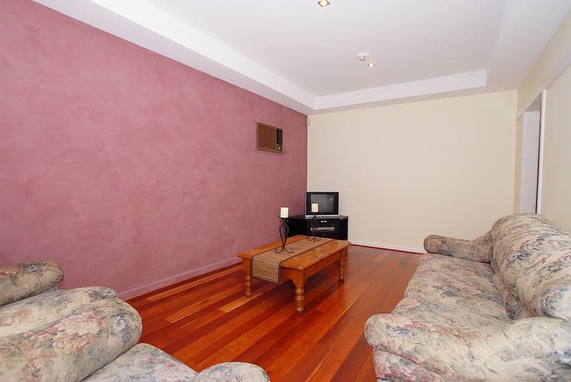 8 Thomas Street, NOBLE PARK VIC 3174, Noble Park - Thumbnail 4