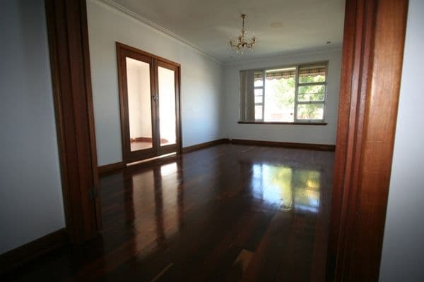 43 Ivanhoe Street, MORLEY WA 6062, Morley - Thumbnail 4