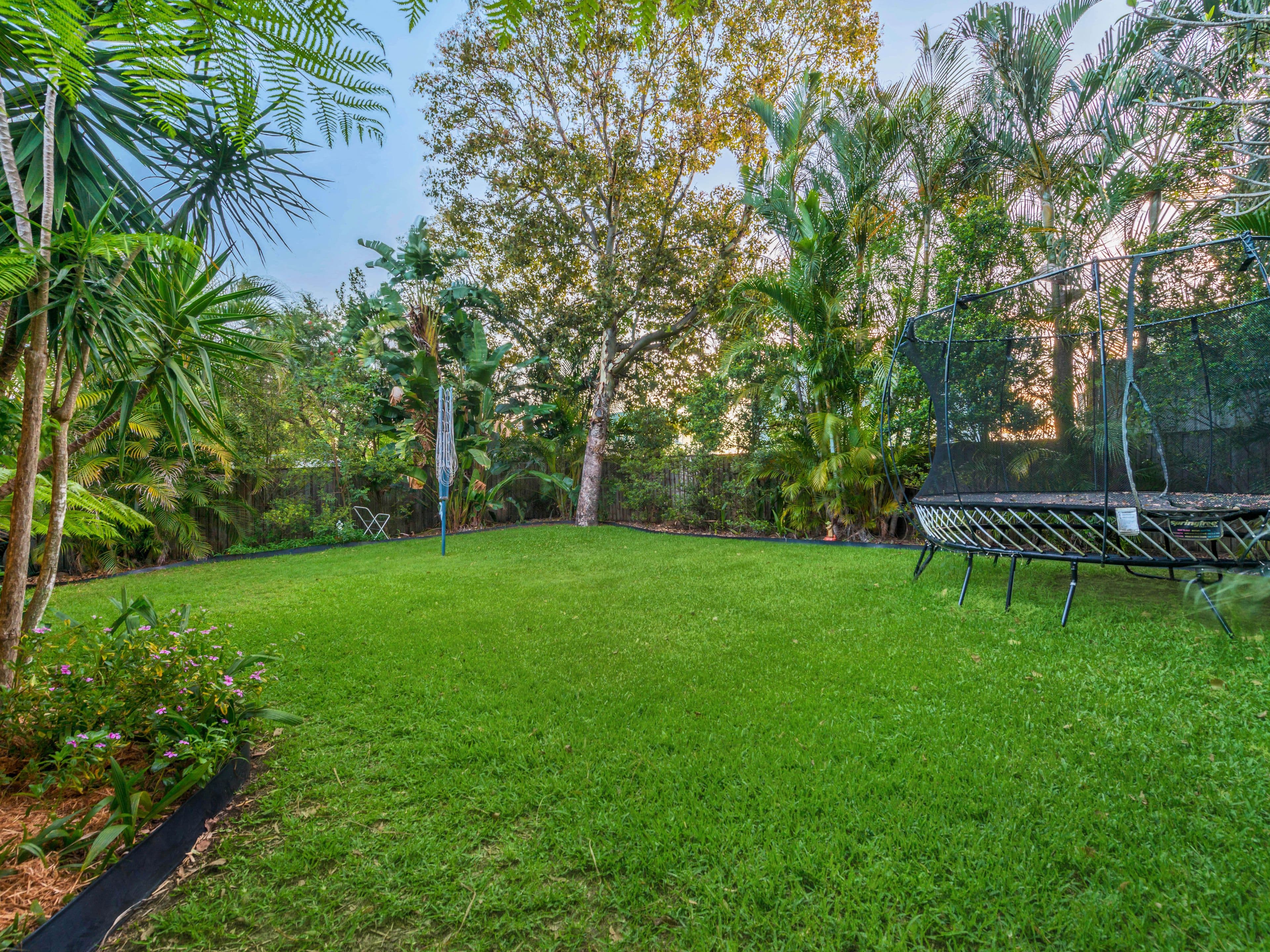 52 Porteus Drive, Seven Hills QLD 4170, Seven Hills - Thumbnail 3