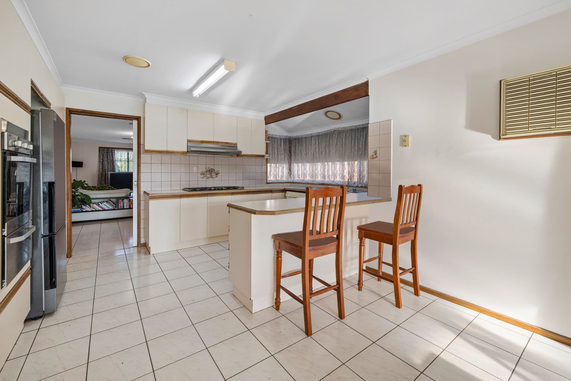 15 Dona Drive, Hoppers Crossing VIC 3029, Hoppers Crossing - Thumbnail 4