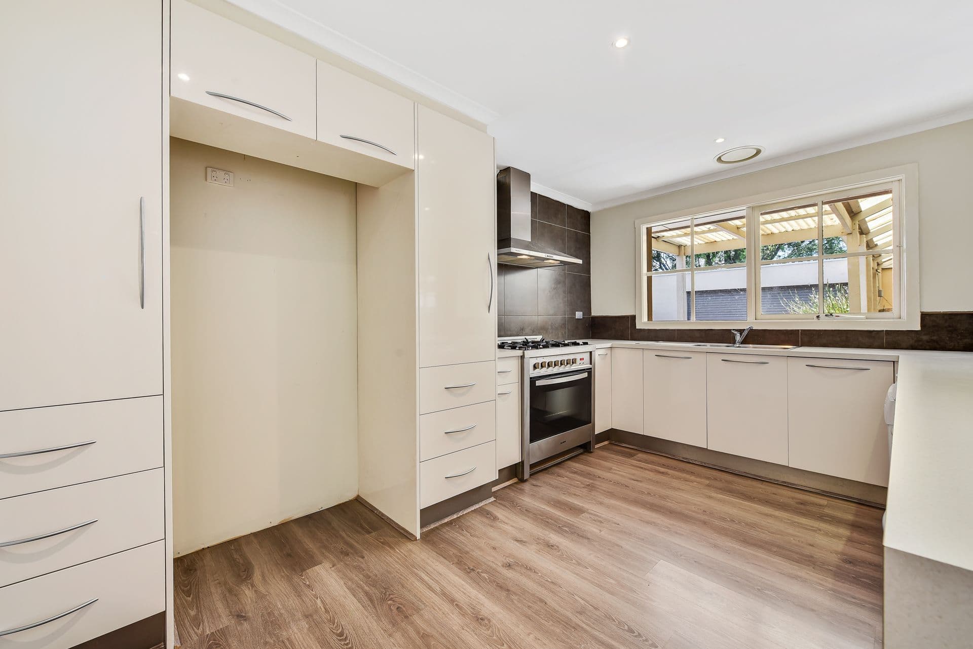 45 Chirnside Road, Berwick VIC 3806, Berwick - Thumbnail 8