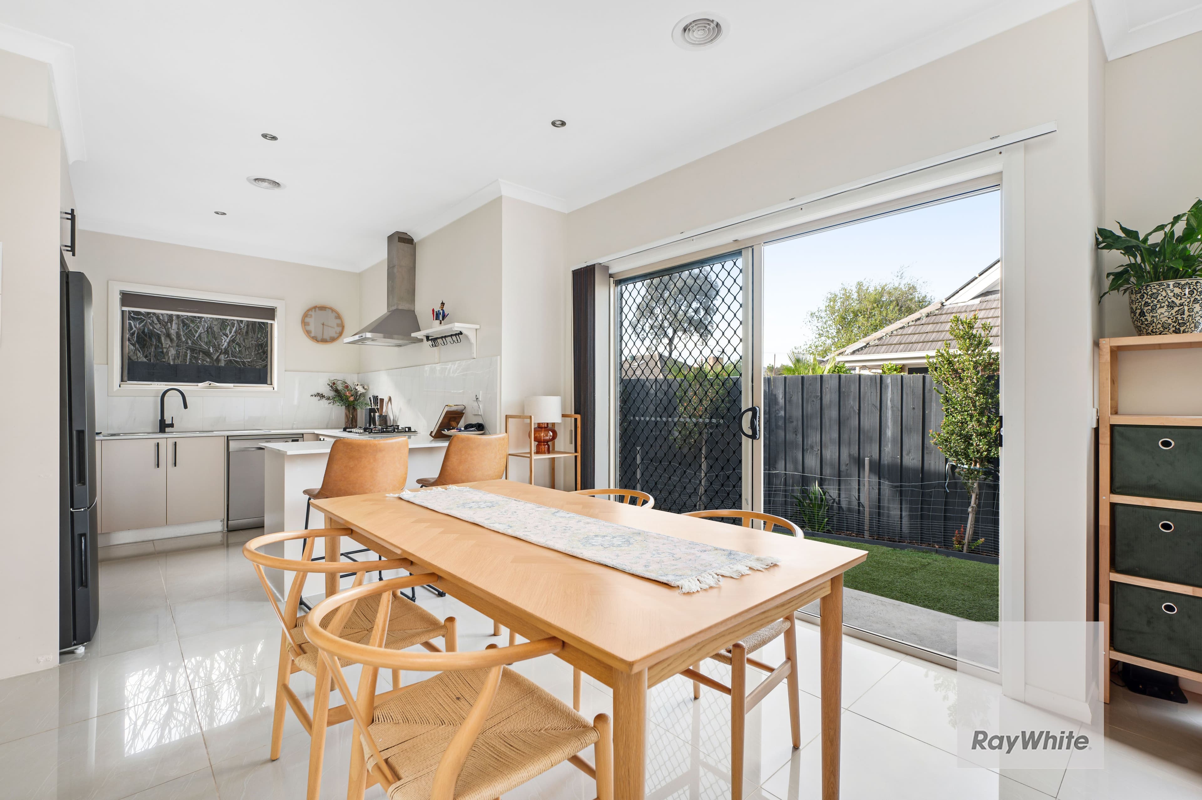 8 Becket Street South, Glenroy VIC 3046, Glenroy - Thumbnail 5
