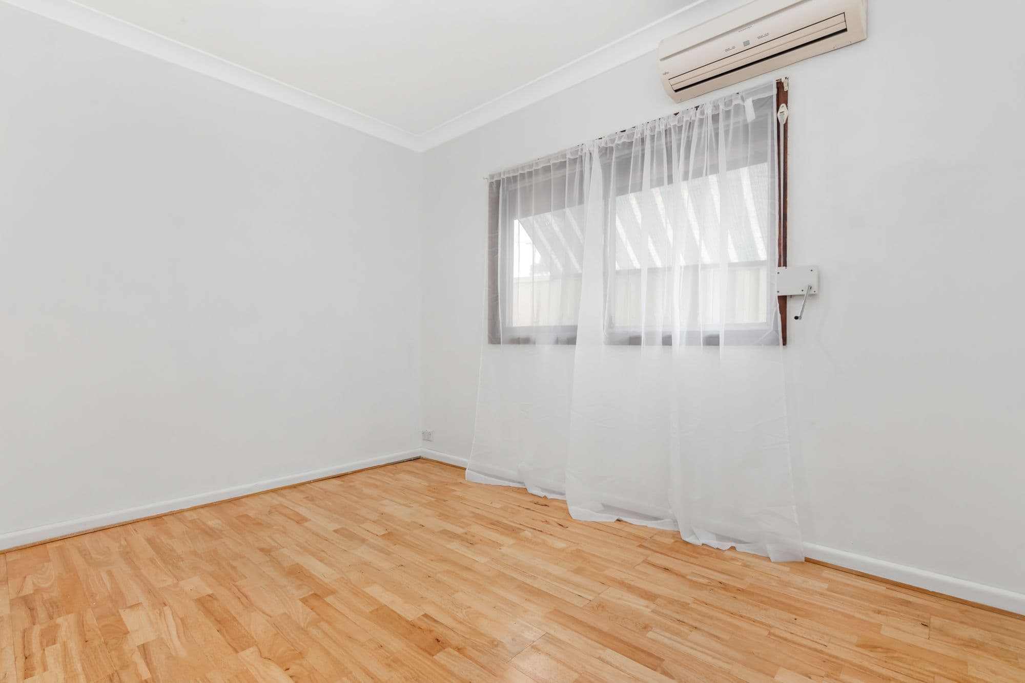 3 Phyllis Street, Mount Pritchard NSW 2170, Mount Pritchard - Thumbnail 4