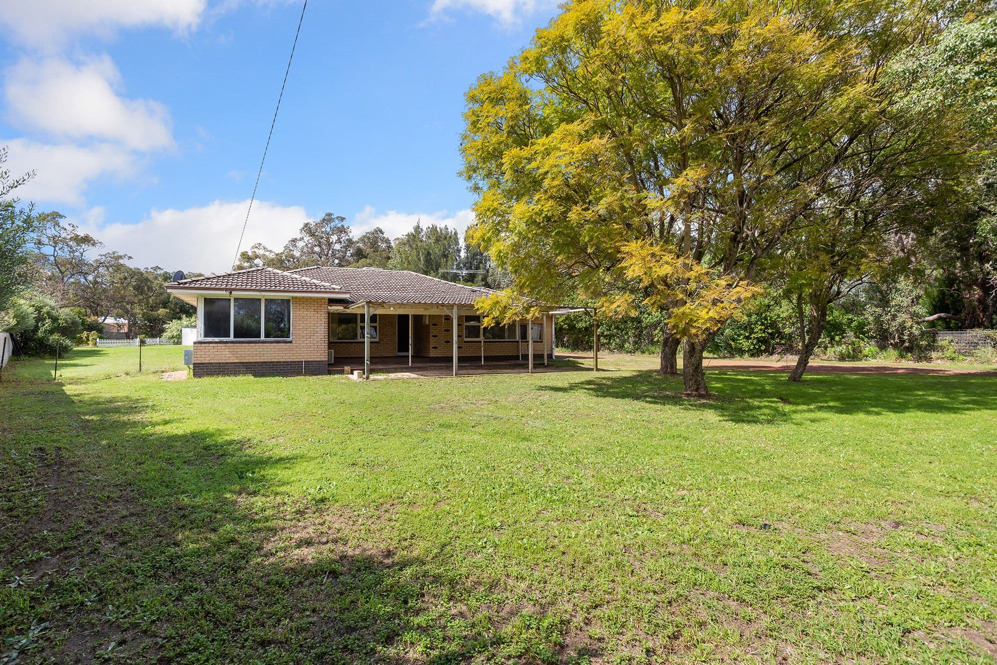 53 Hawtin Road, Maida Vale WA 6057, Maida Vale - Image 1