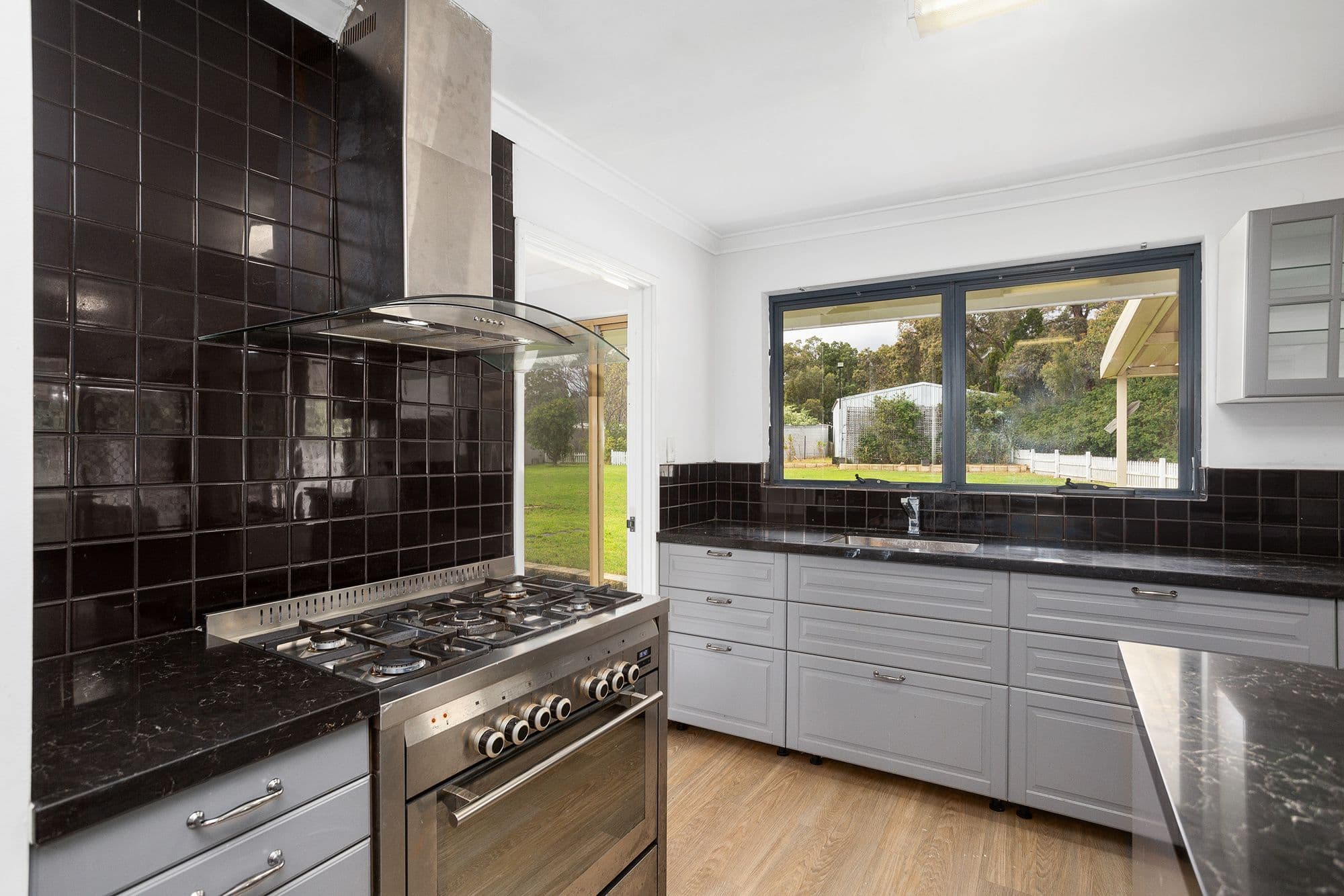 53 Hawtin Road, Maida Vale WA 6057, Maida Vale - Thumbnail 8