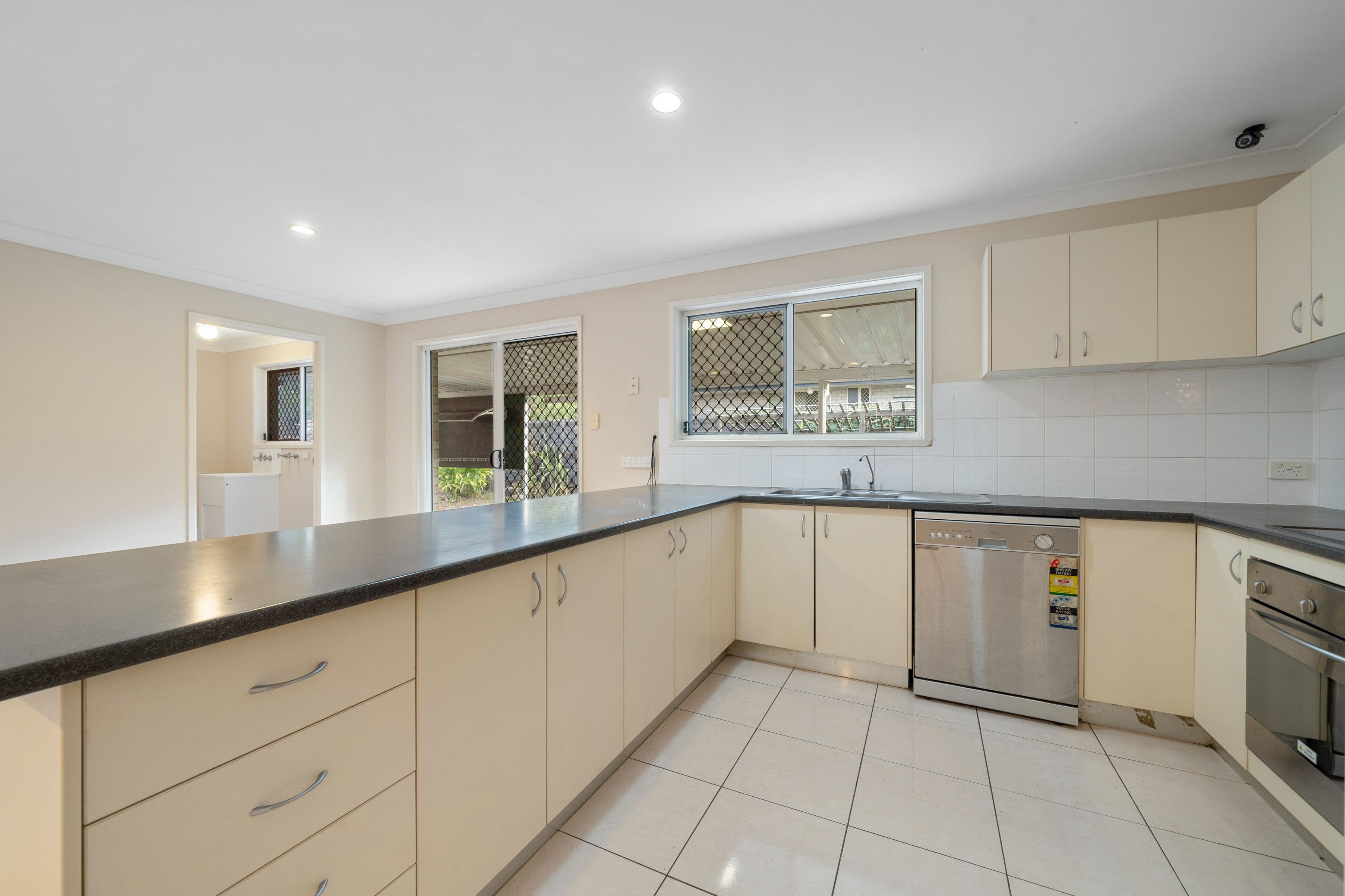 17 Lorikeet Way, Crestmead QLD 4132, Crestmead - Thumbnail 5