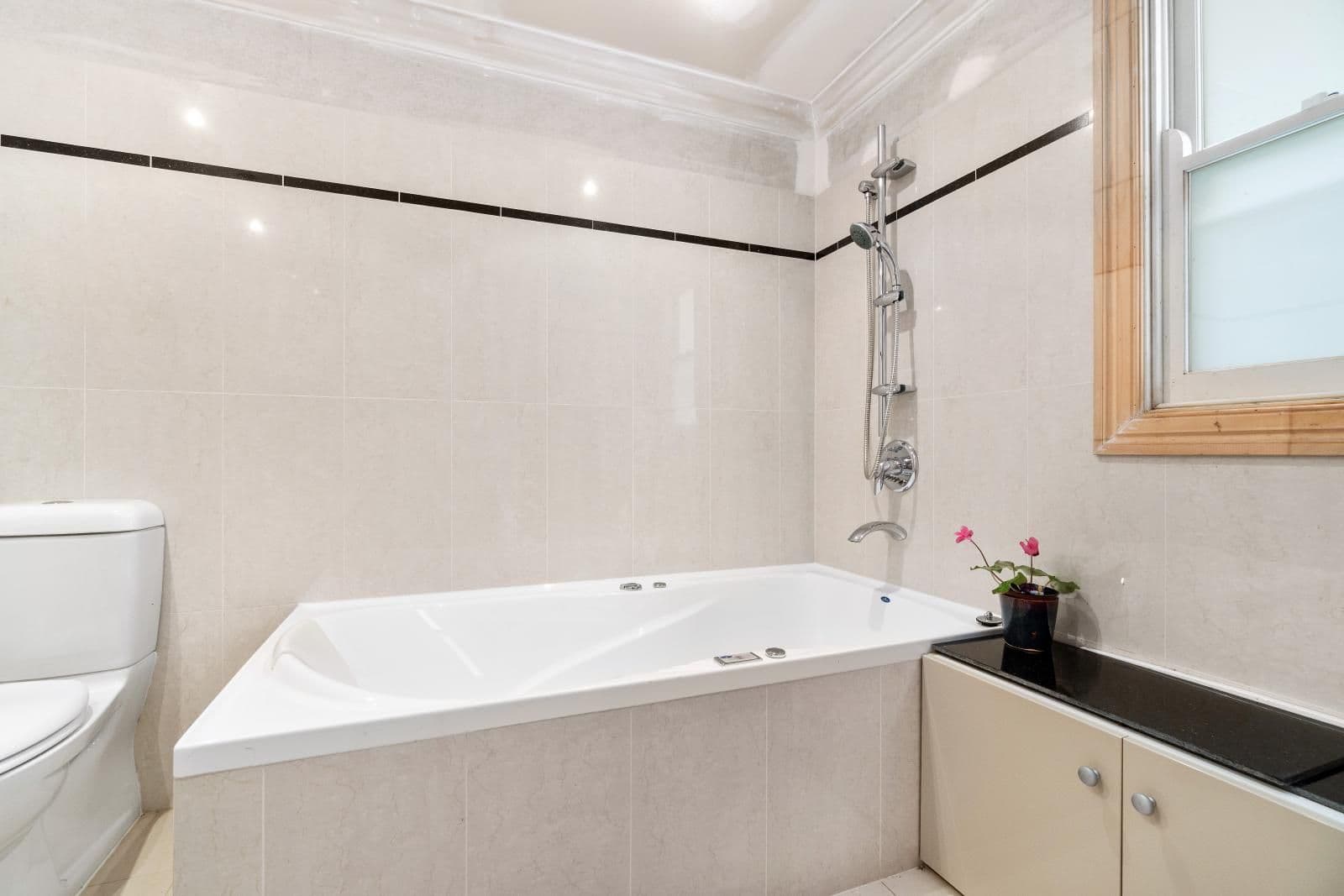 26 Stanton Road, Haberfield - Thumbnail 6