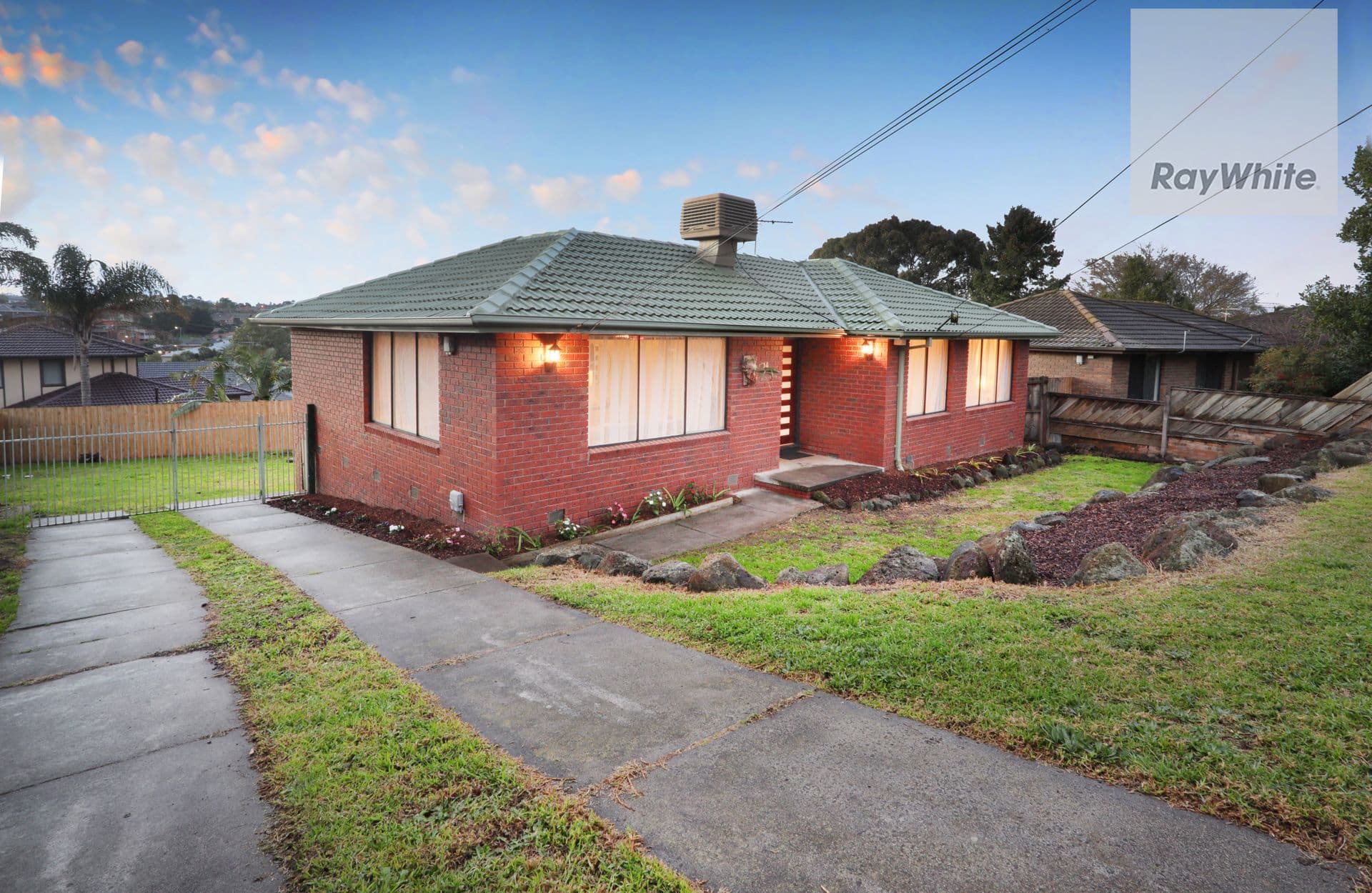 14 Nigel Crescent, Gladstone Park VIC 3043, Gladstone Park - Image 1
