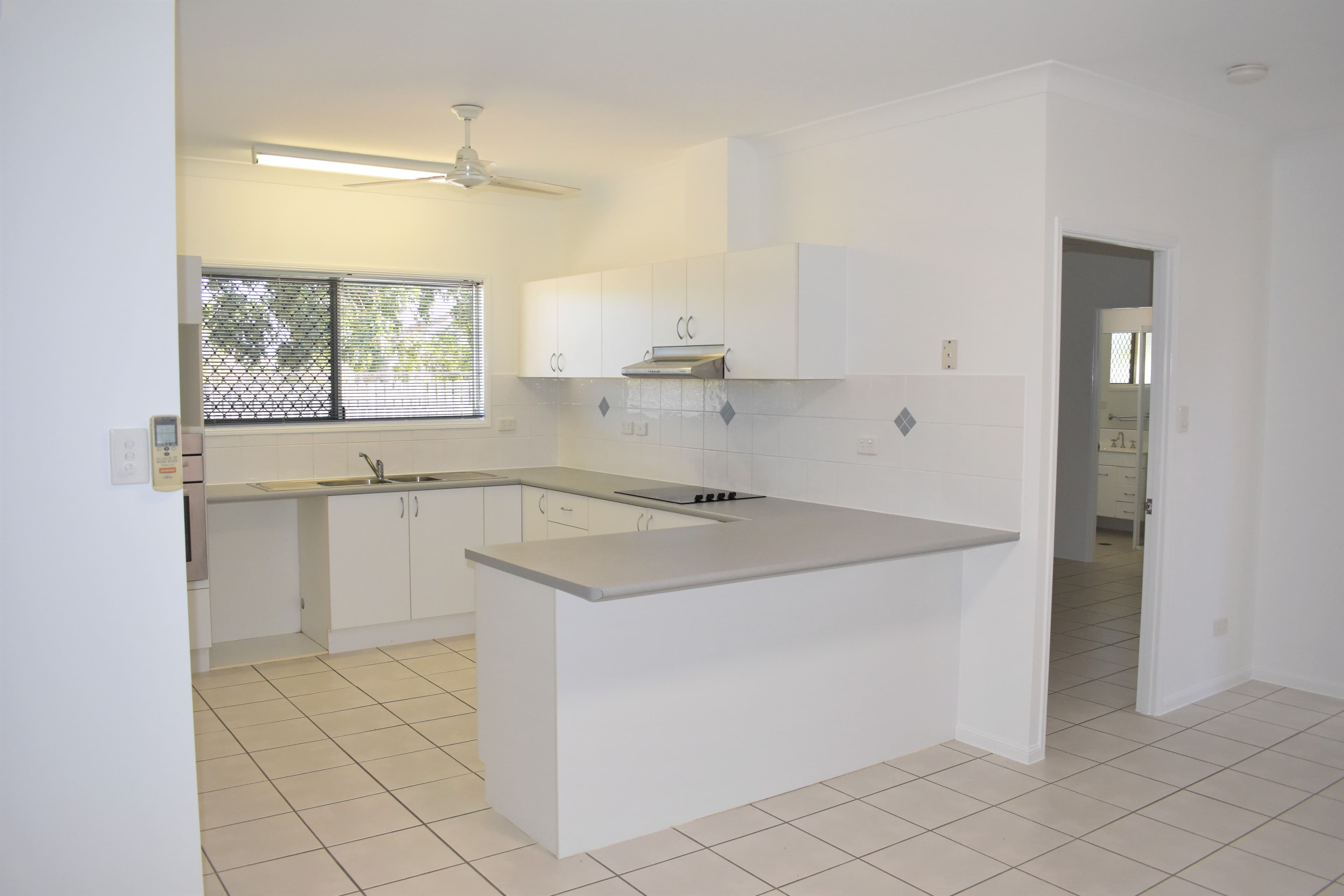 19 Tryon Court, Kirwan QLD 4817, Kirwan - Thumbnail 2