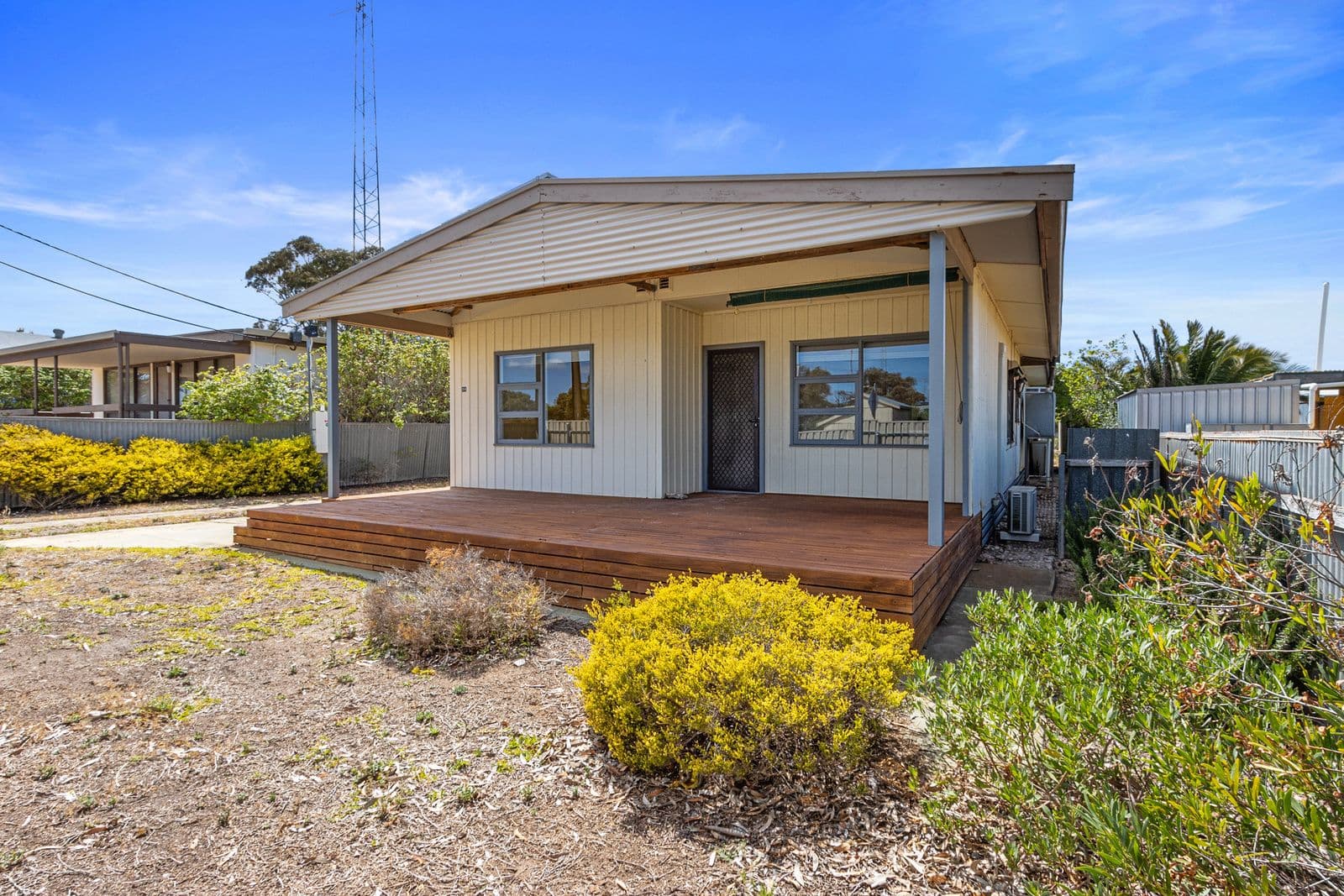 28 Emerson Street, Port Hughes SA 5558, Port Hughes - Thumbnail 2