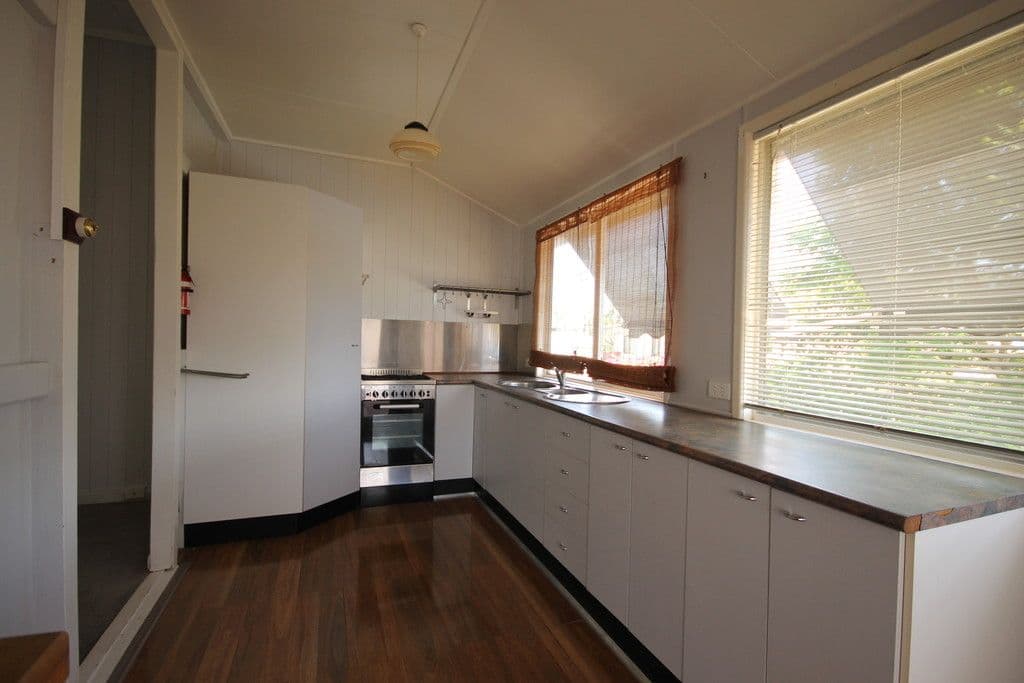 2 Wharf Street, Dalby QLD 4405, Dalby - Thumbnail 3