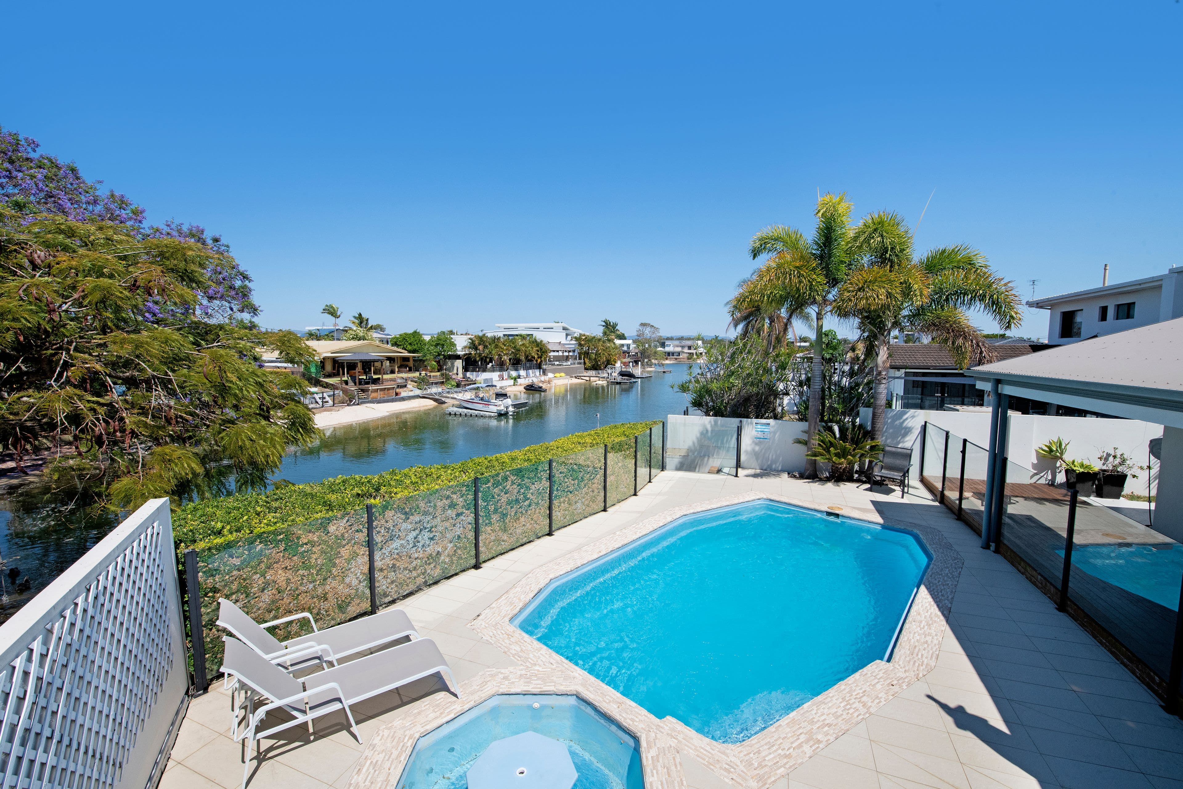 2 Mexicali Court, Broadbeach Waters QLD 4218, Broadbeach Waters - Thumbnail 2