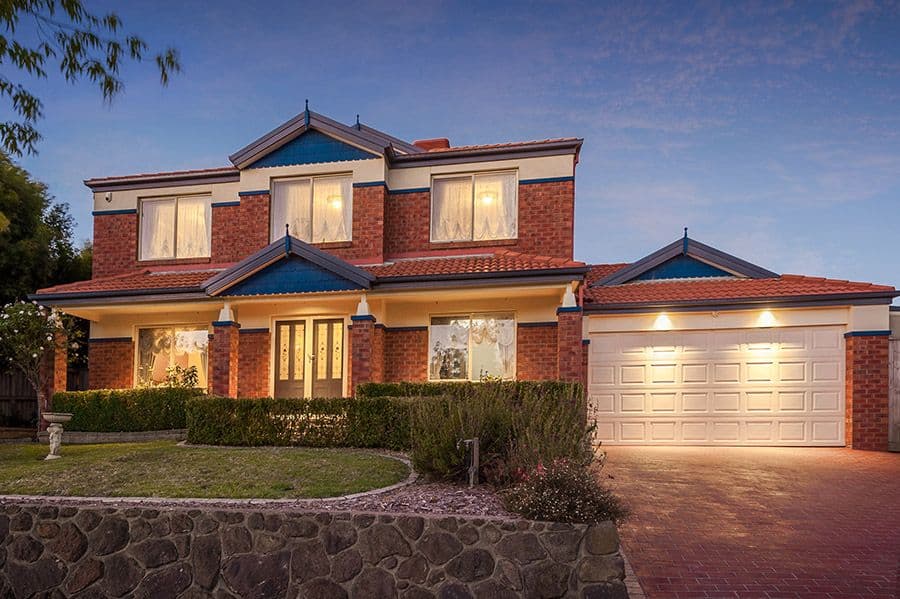 8 Burniston Avenue, Craigieburn VIC 3064, Craigieburn - Image 1