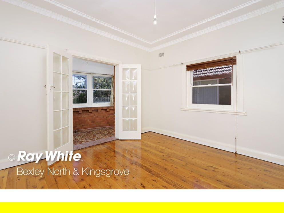 8 Dowsett Road, Kingsgrove - Thumbnail 2