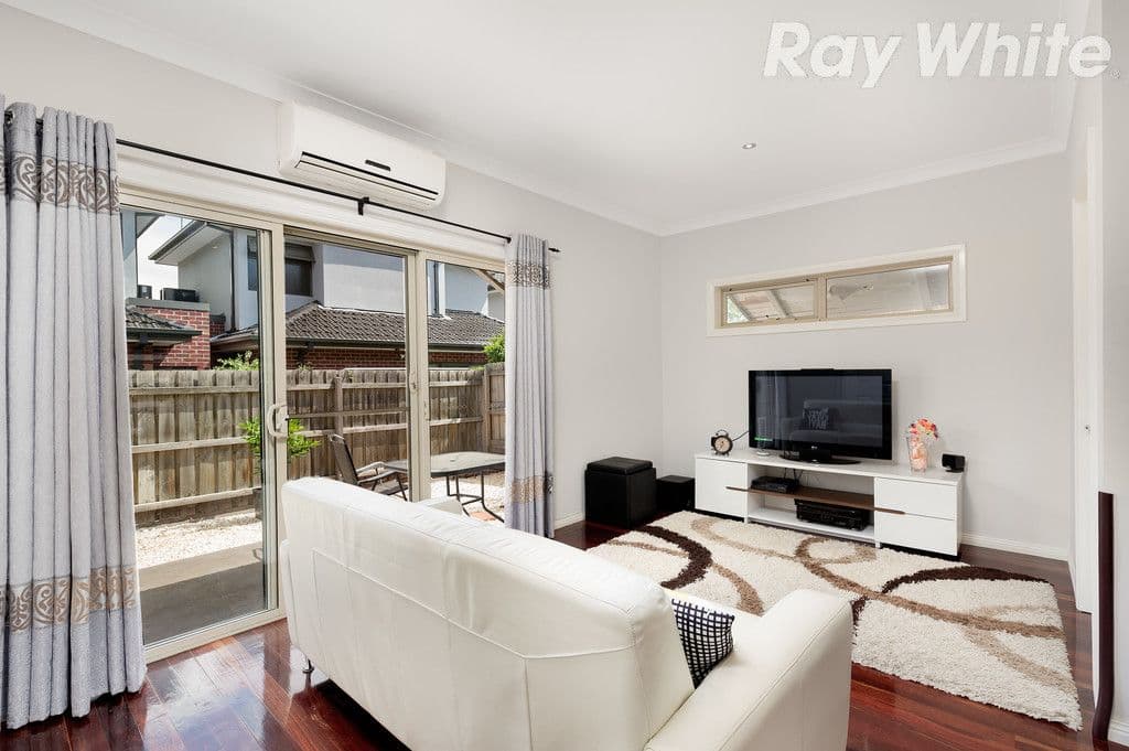 45 Barton Street, Reservoir VIC 3073, Reservoir - Thumbnail 2