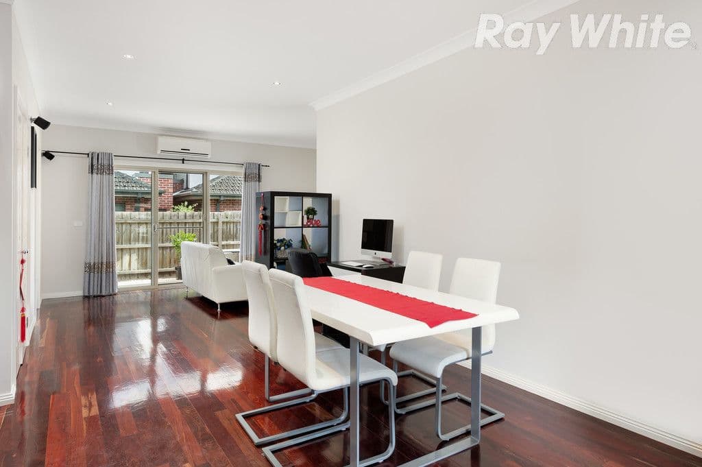 45 Barton Street, Reservoir VIC 3073, Reservoir - Thumbnail 4