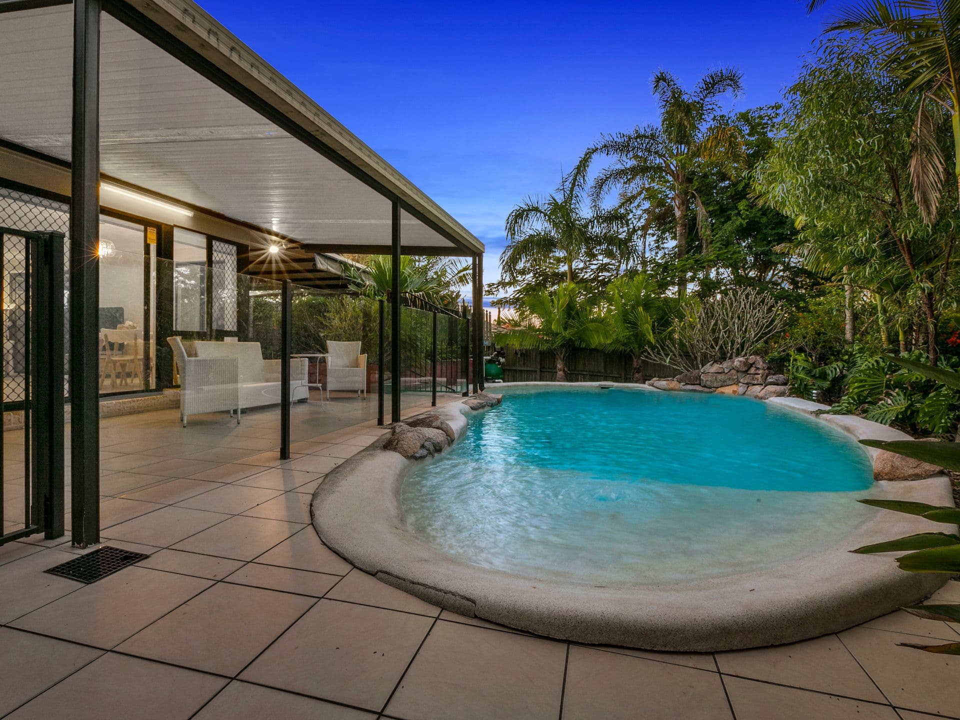 2/29 Sylvester Grove, Preston VIC 3072, Preston - Thumbnail 2