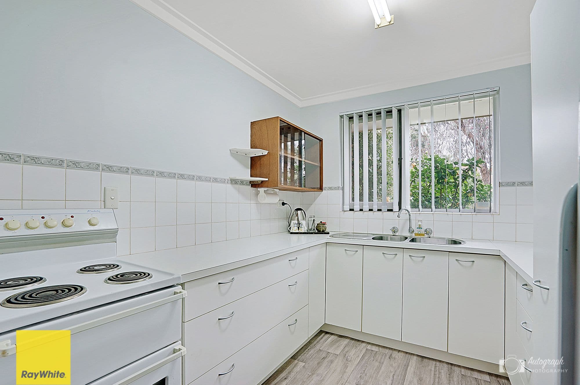 12 Buntine Way, Girrawheen WA 6064, Girrawheen - Thumbnail 6