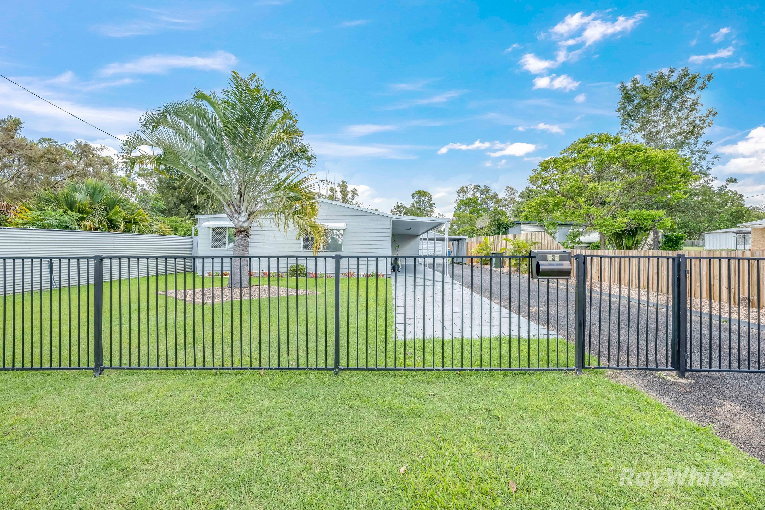 37 High School Road, Gin Gin QLD 4671, Gin Gin - Thumbnail 2
