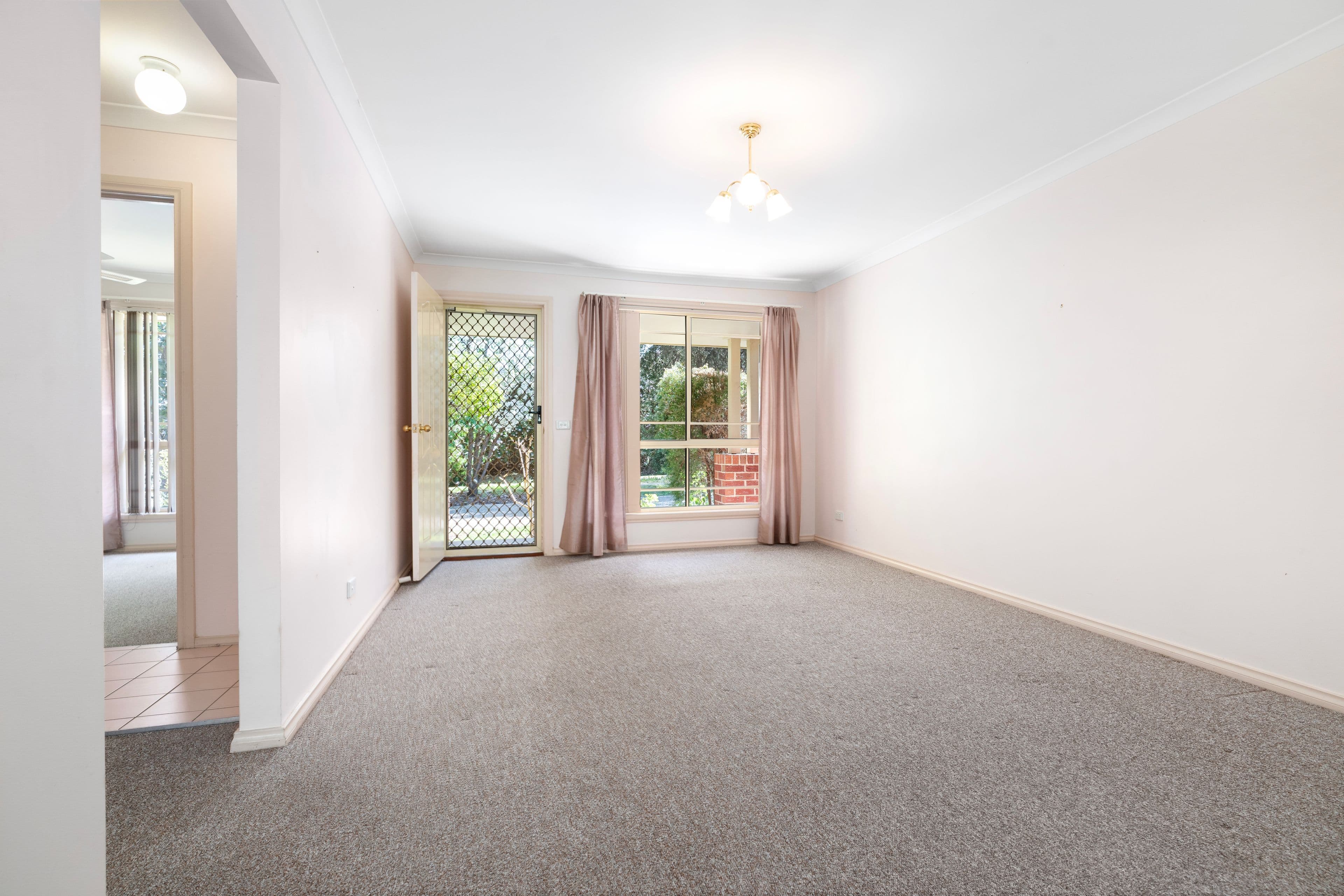 2/17 Harmer Street, Glenroy NSW 2640, Glenroy - Thumbnail 2