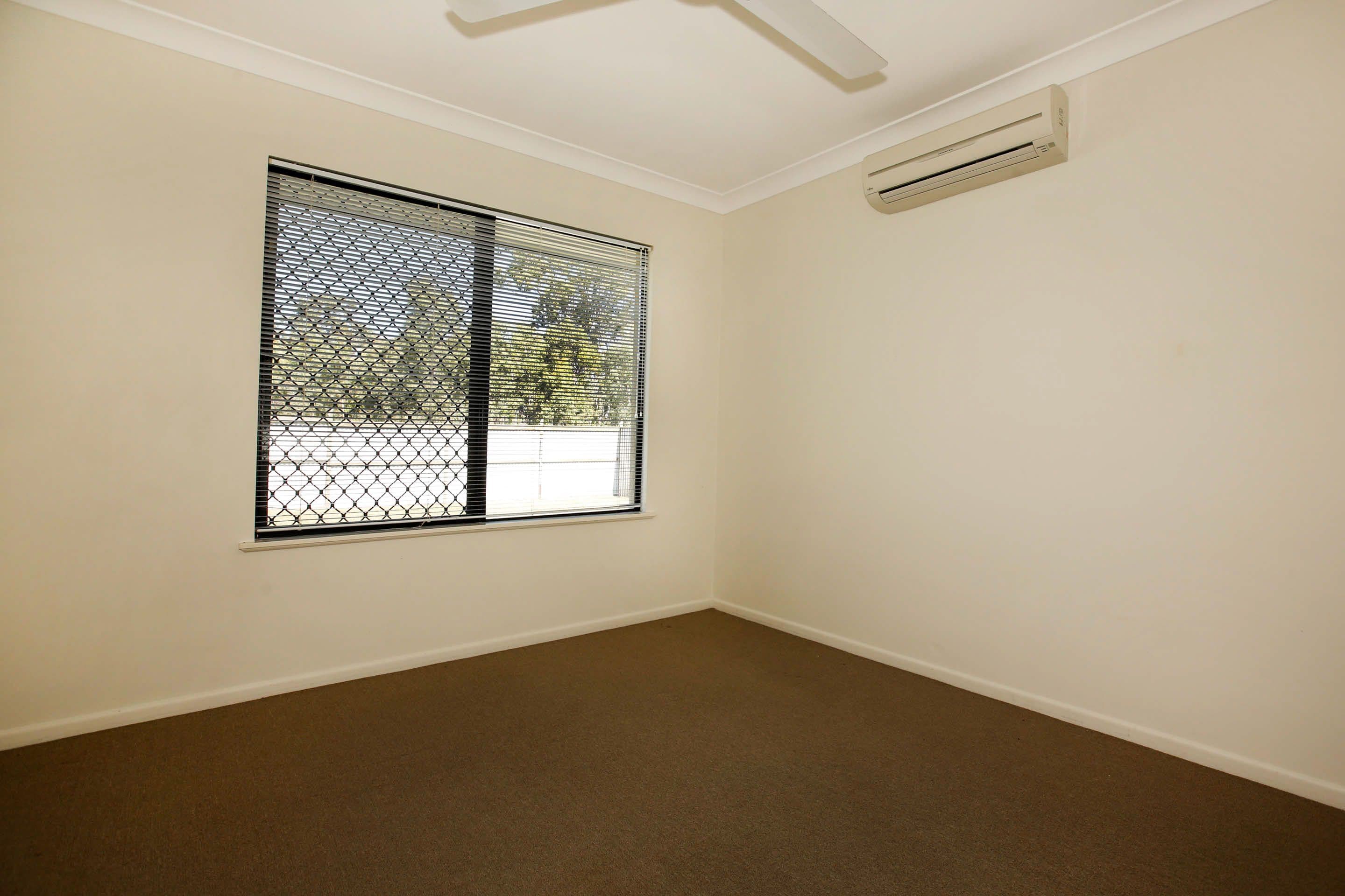 11 Eshelby Street, Bushland Beach QLD 4818, Bushland Beach - Thumbnail 6