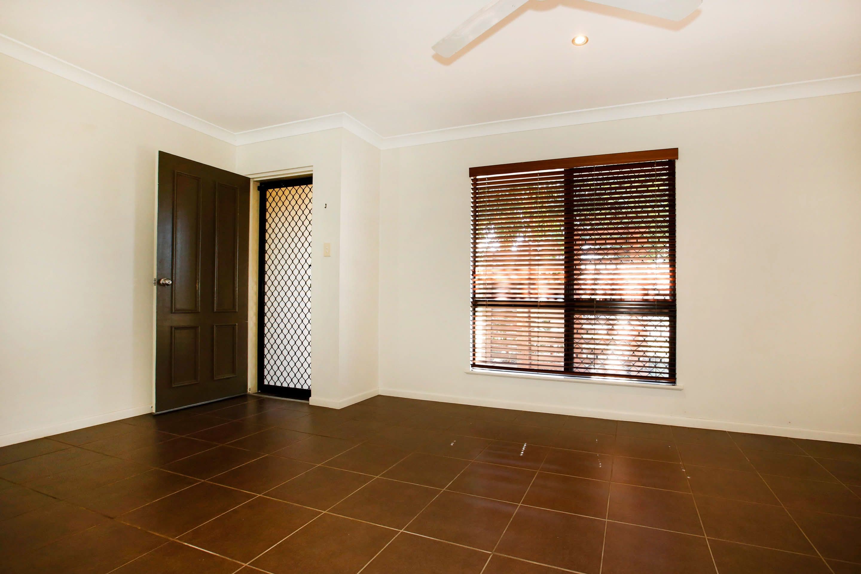 11 Eshelby Street, Bushland Beach QLD 4818, Bushland Beach - Thumbnail 7