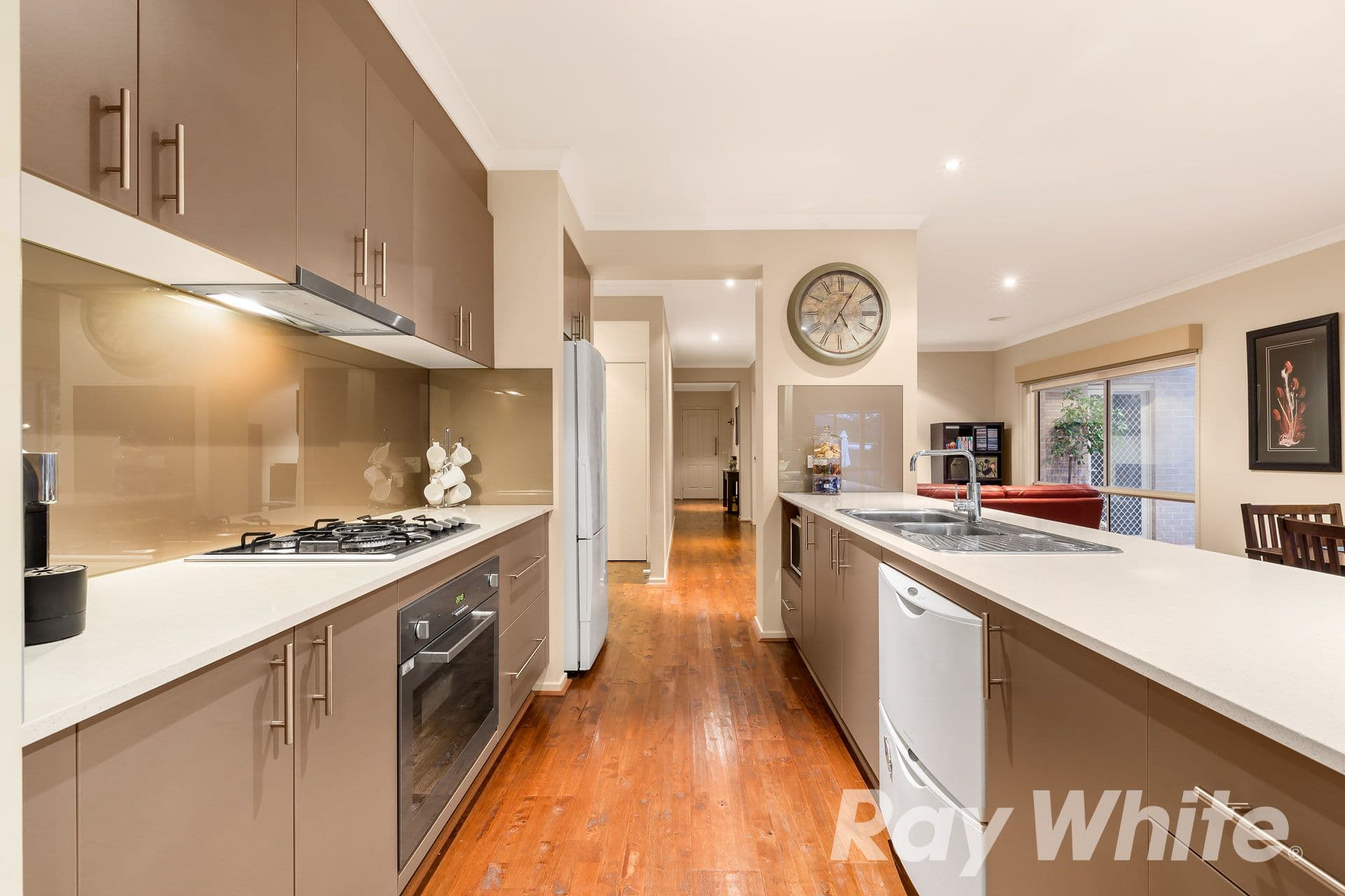 76 Dean Drive, Orange, Orange - Thumbnail 2