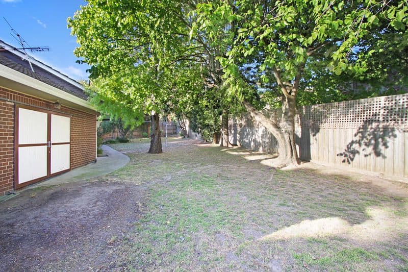 5 Randall Court, MOUNT WAVERLEY VIC 3149, Mount Waverley - Thumbnail 3