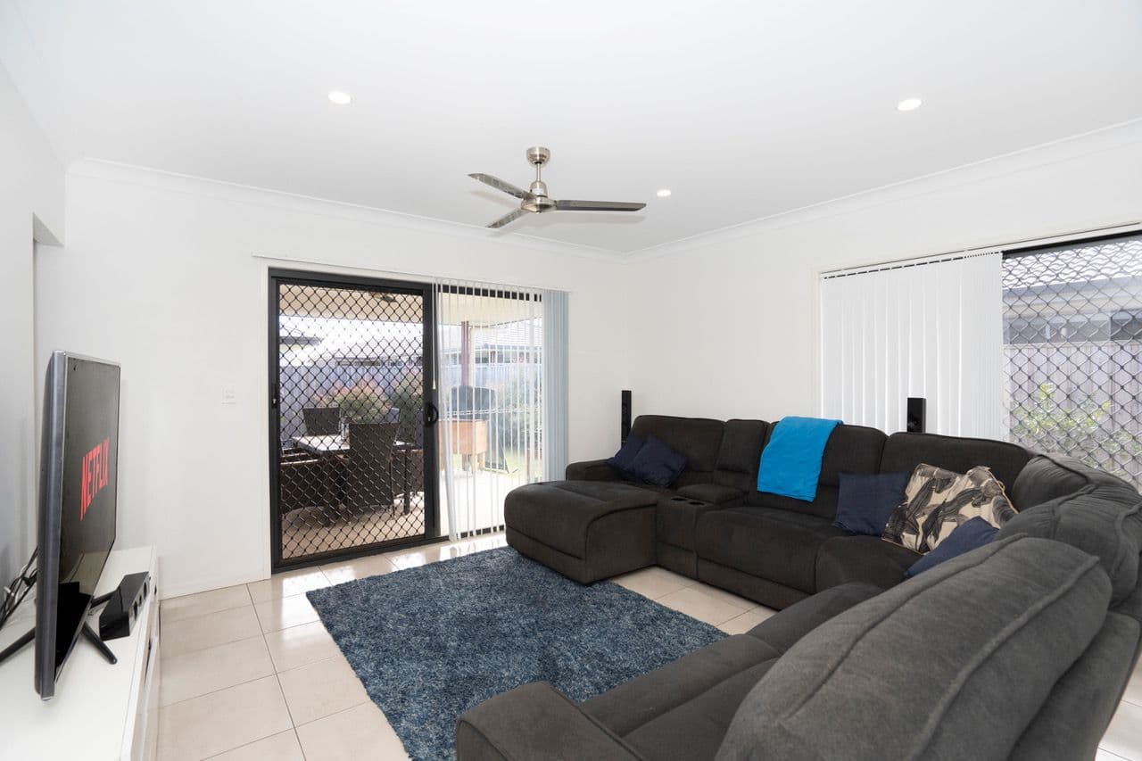 72 Lakeside Crescent, Ningi QLD 4511, Ningi - Thumbnail 8