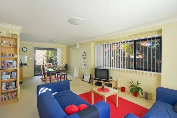 8  Kenneth Avenue, BAULKHAM HILLS NSW 2153, Baulkham Hills - Thumbnail 4