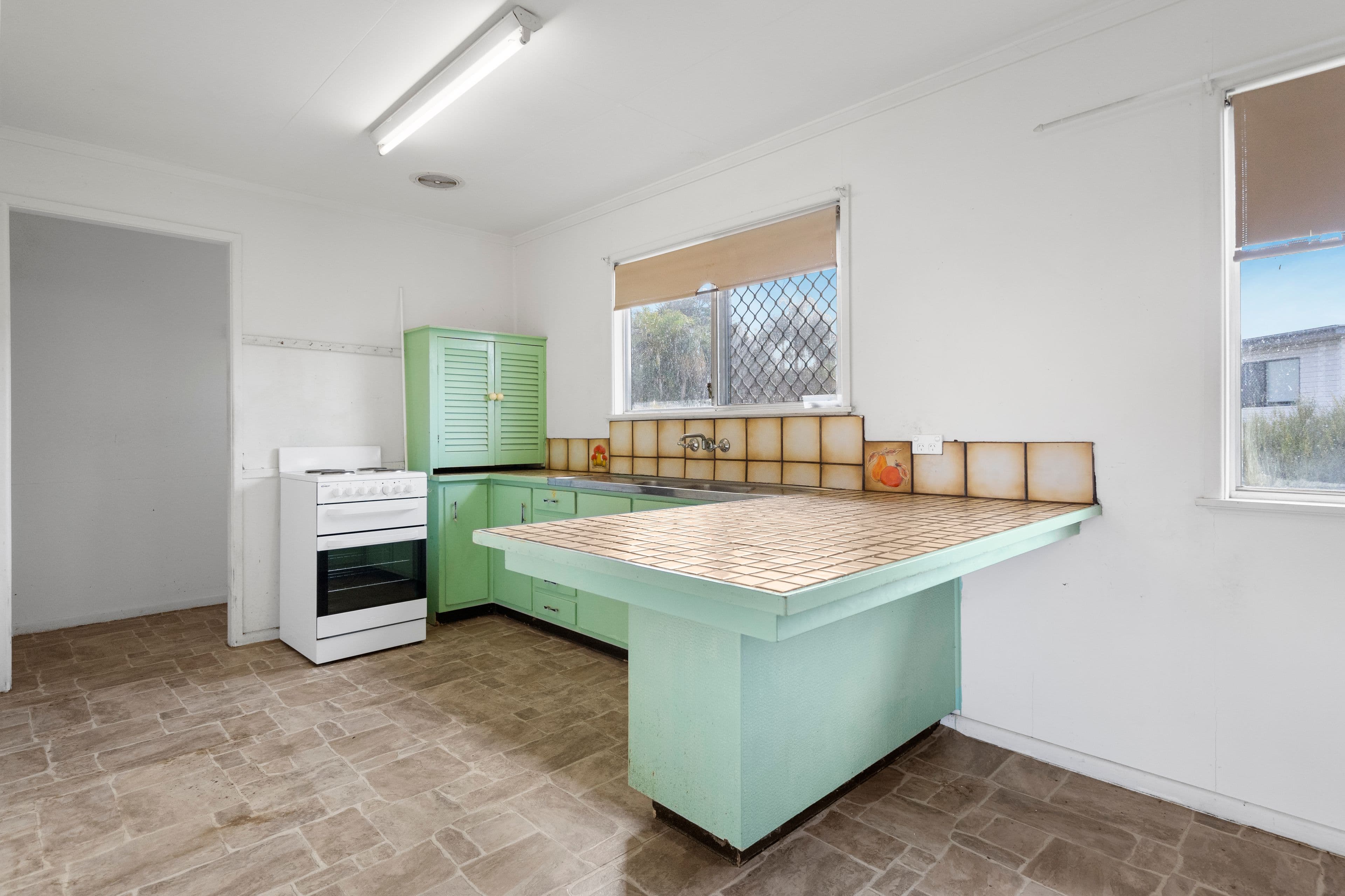 9 Wattle Street, Logan Central QLD 4114, Logan Central - Thumbnail 4