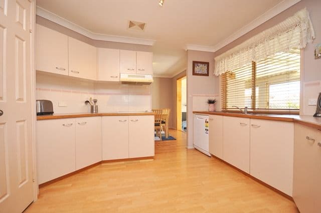 8 Friarbird Drive, NARANGBA QLD 4504, Narangba - Thumbnail 4