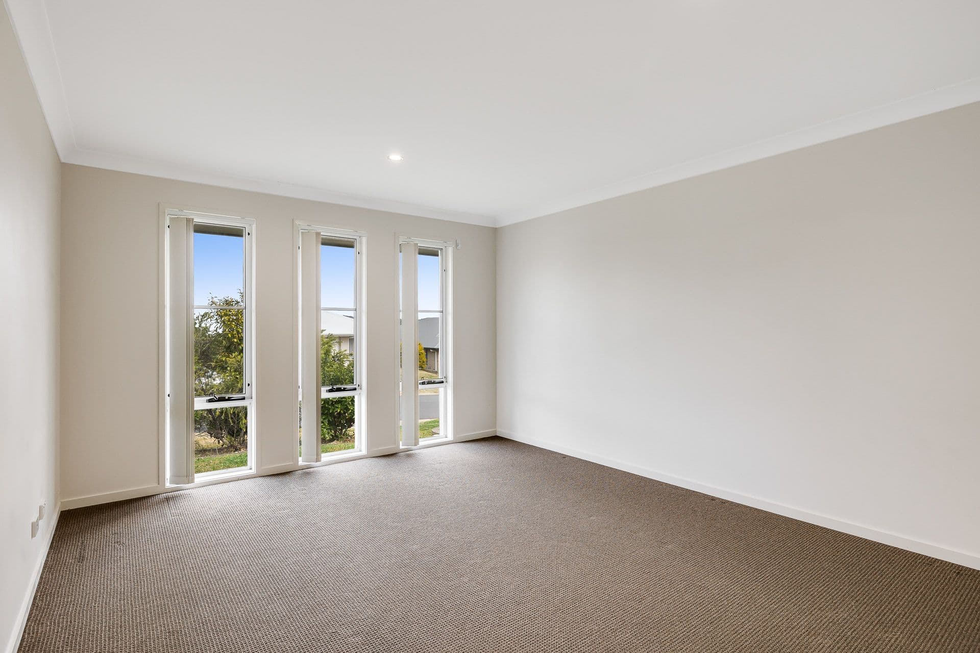 25 Cardamon Crescent, Glenvale QLD 4350, Glenvale - Thumbnail 2