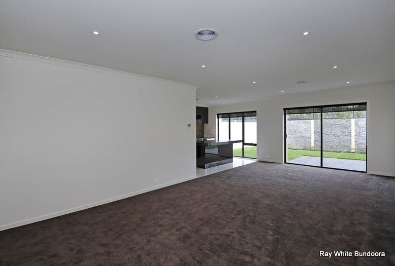 6 Greenwich Crescent, Bundoora VIC 3083, Bundoora - Thumbnail 3