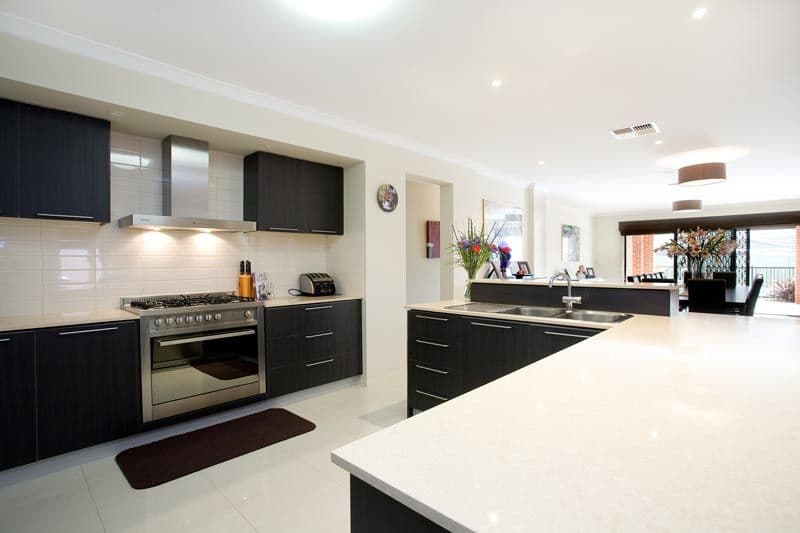 68 Kingsburgh Lane, LILYDALE VIC 3140, Lilydale - Thumbnail 2