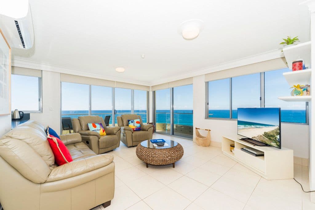 32 'Berkeley On The Beach' 25 Northcliffe Terrace, Surfers Paradise QLD 4217, Surfers Paradise - Thumbnail 4