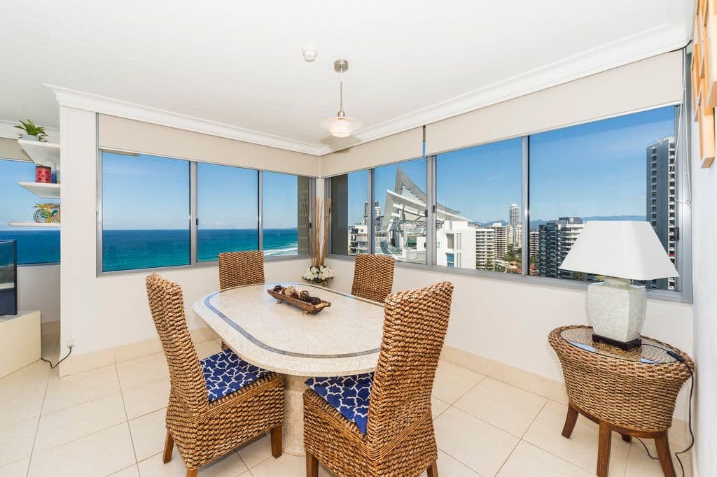 32 'Berkeley On The Beach' 25 Northcliffe Terrace, Surfers Paradise QLD 4217, Surfers Paradise - Thumbnail 5