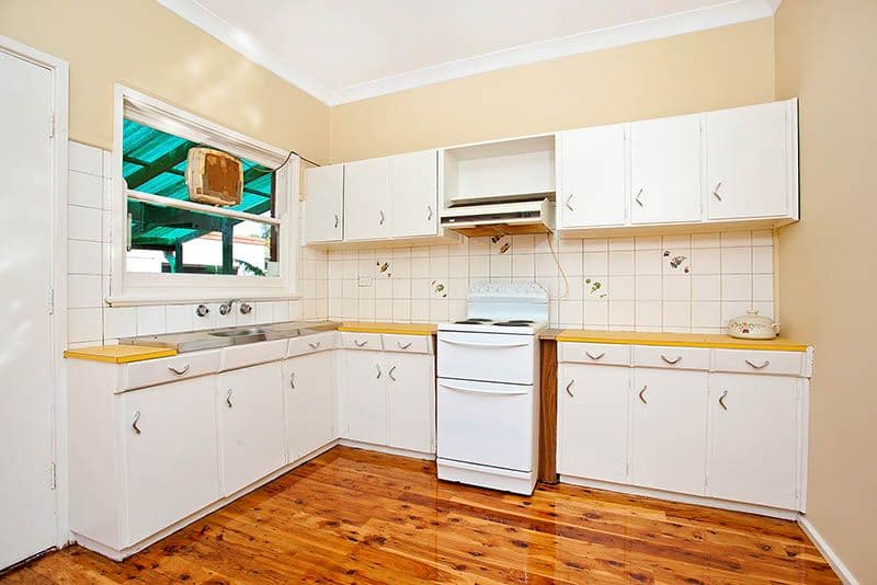 33 Cassia Street, BARRACK HEIGHTS NSW 2528, Barrack Heights - Thumbnail 4