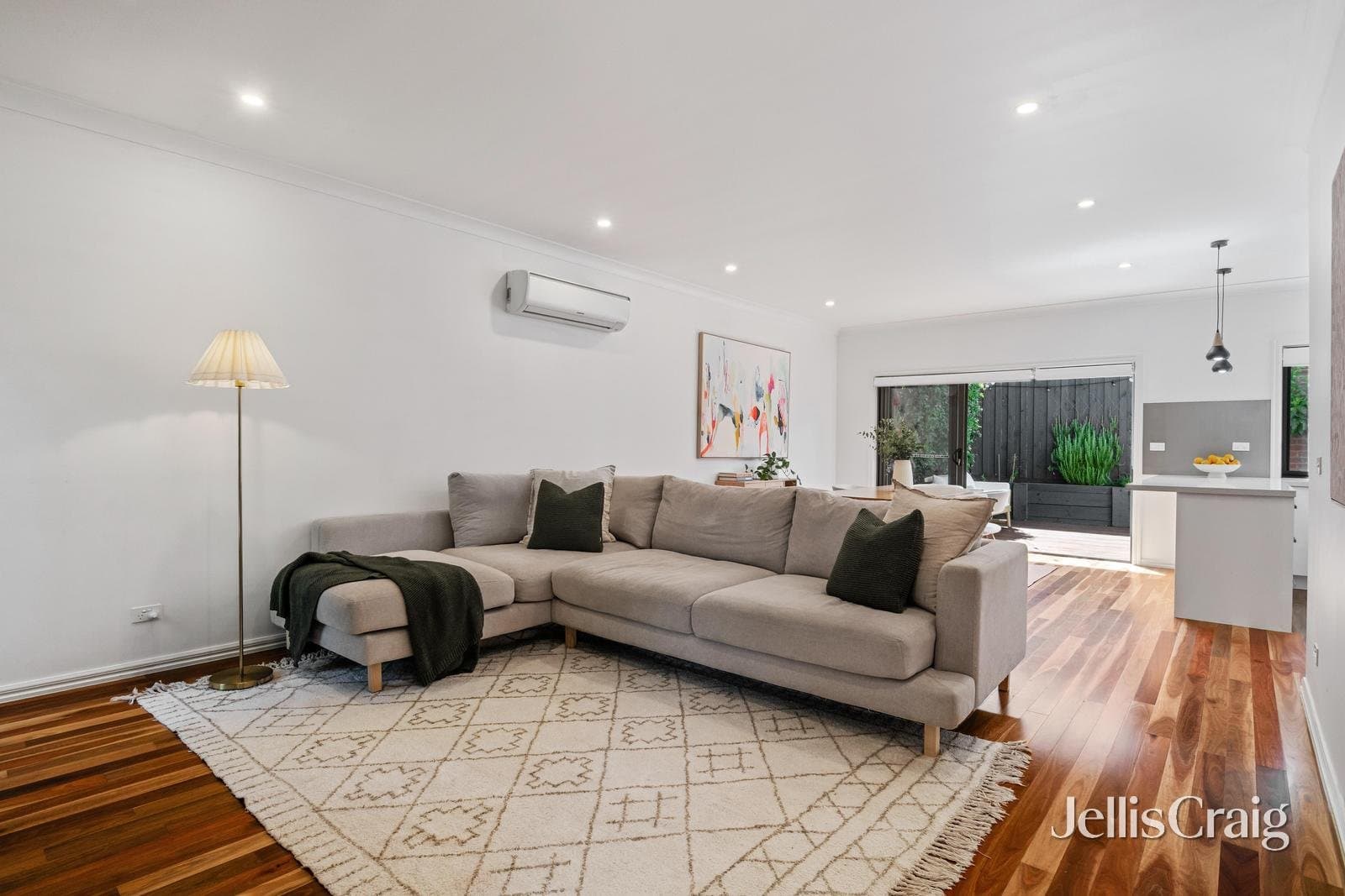 2A Beatrice Street, Kilsyth, Kilsyth - Thumbnail 3