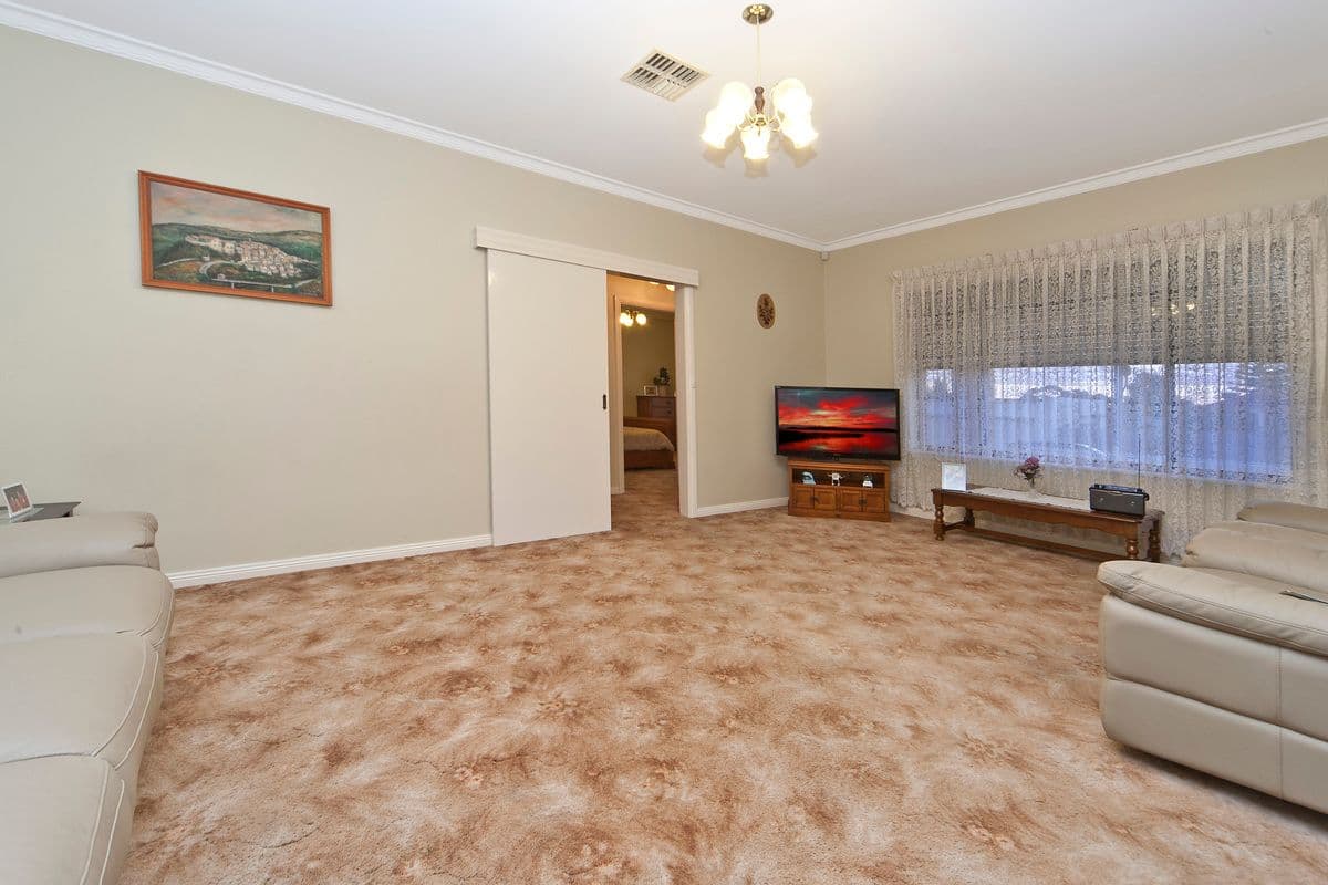 14 Chilworth Avenue, Enfield SA 5085, Enfield - Thumbnail 2