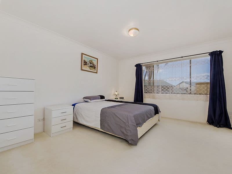 14 Shrike Court, BURLEIGH WATERS QLD 4220, Burleigh Waters - Thumbnail 6